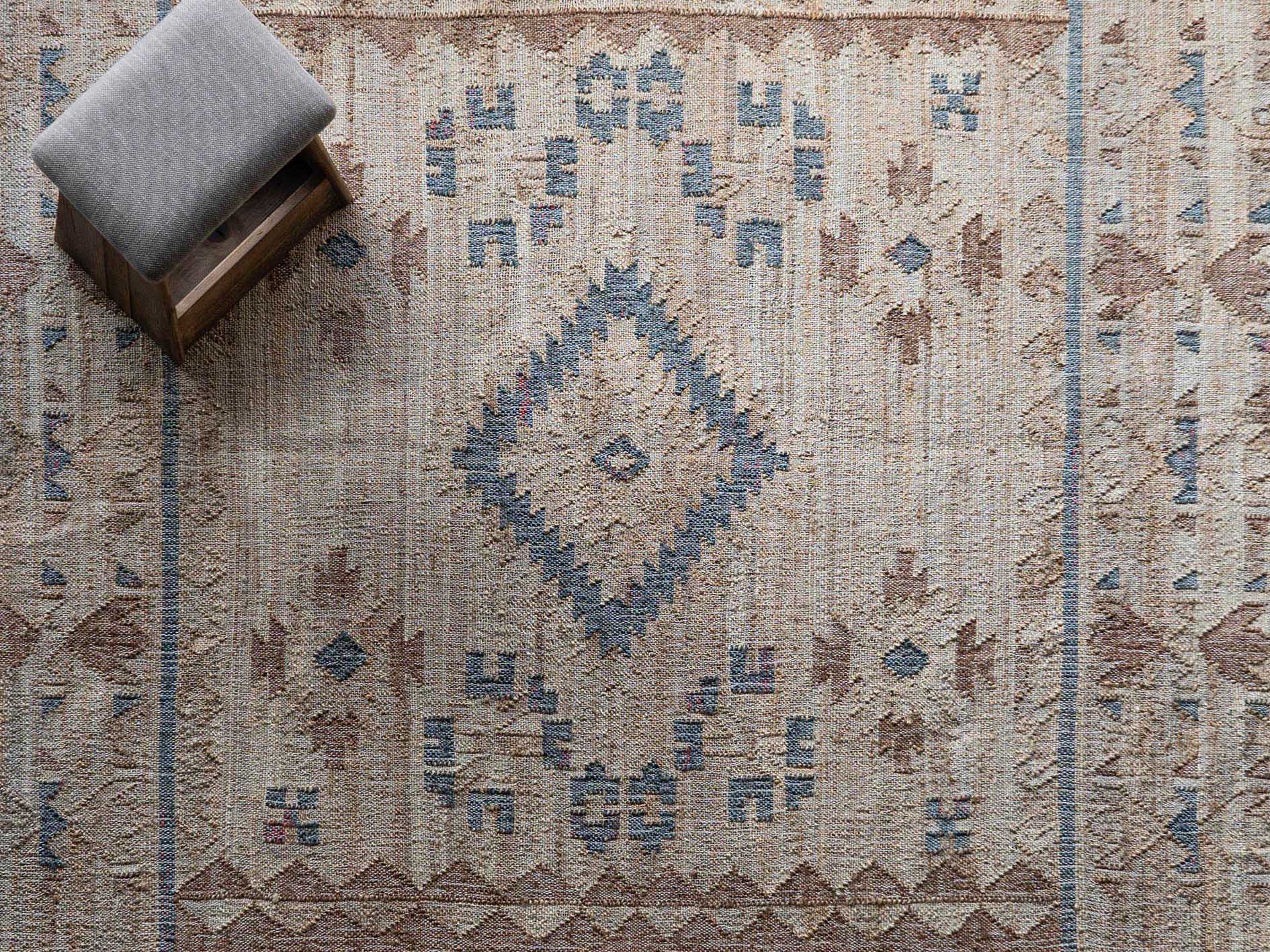 Rugs for Living Rooms in Dubai: Middle Eastern, Antique Designs and More.