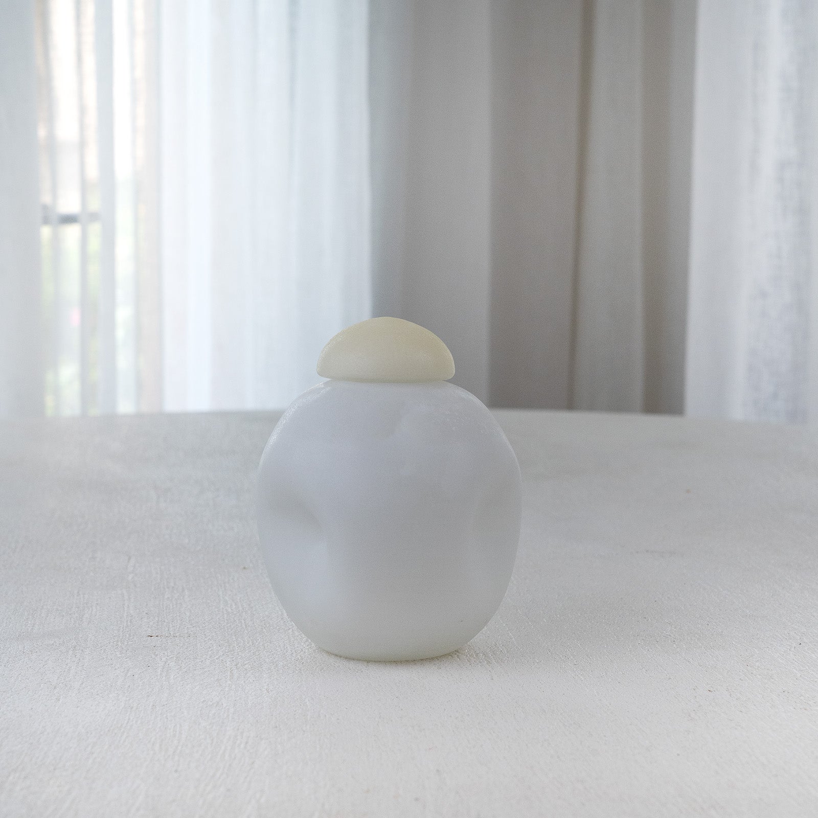 Vanilla White Decorative Glass Vase With Lid - Vase - WS Living - UAE Modern Home Furniture Stores in Dubai
