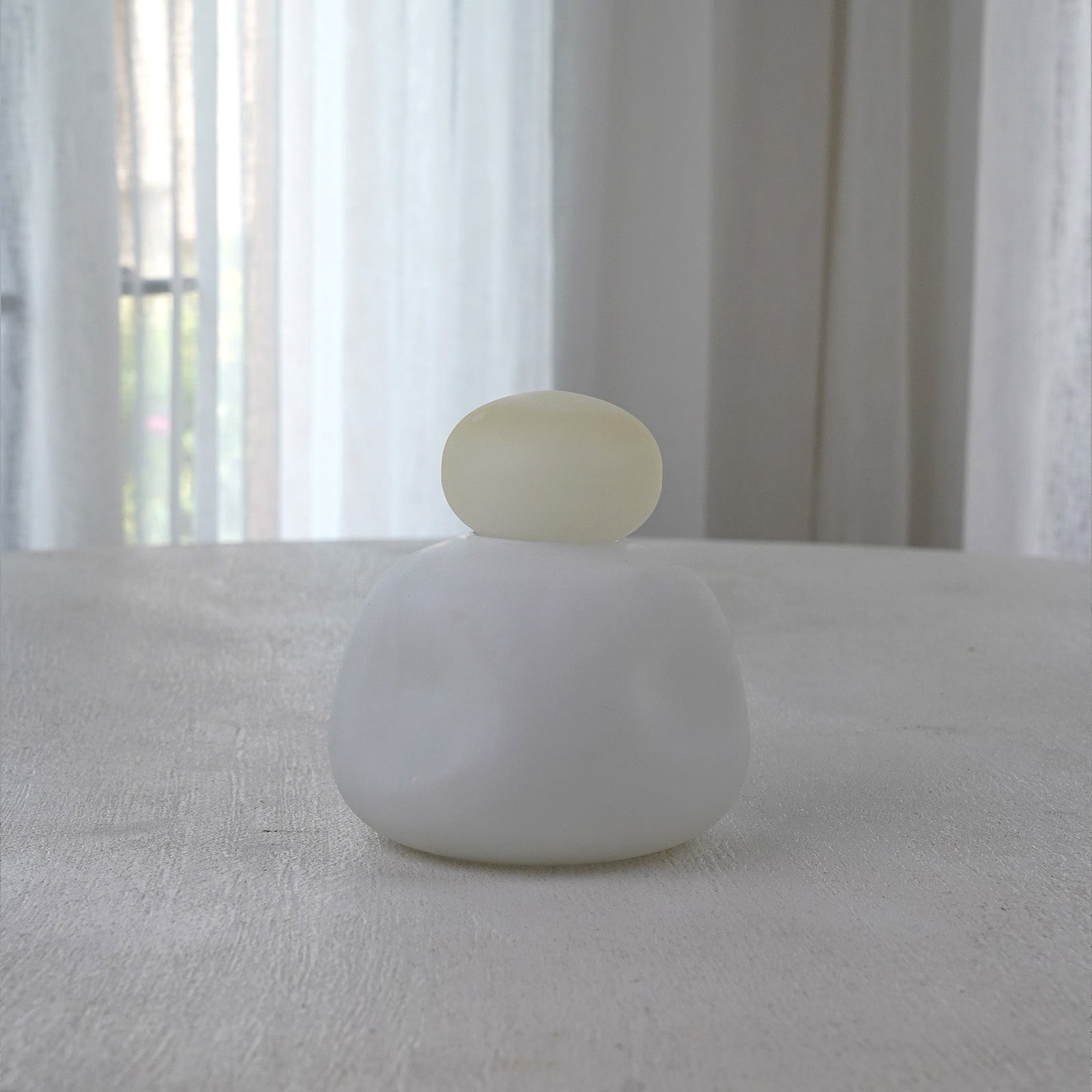 Vanilla White Decorative Glass Vase With Lid - Vase - WS Living - UAE Modern Home Furniture Stores in Dubai