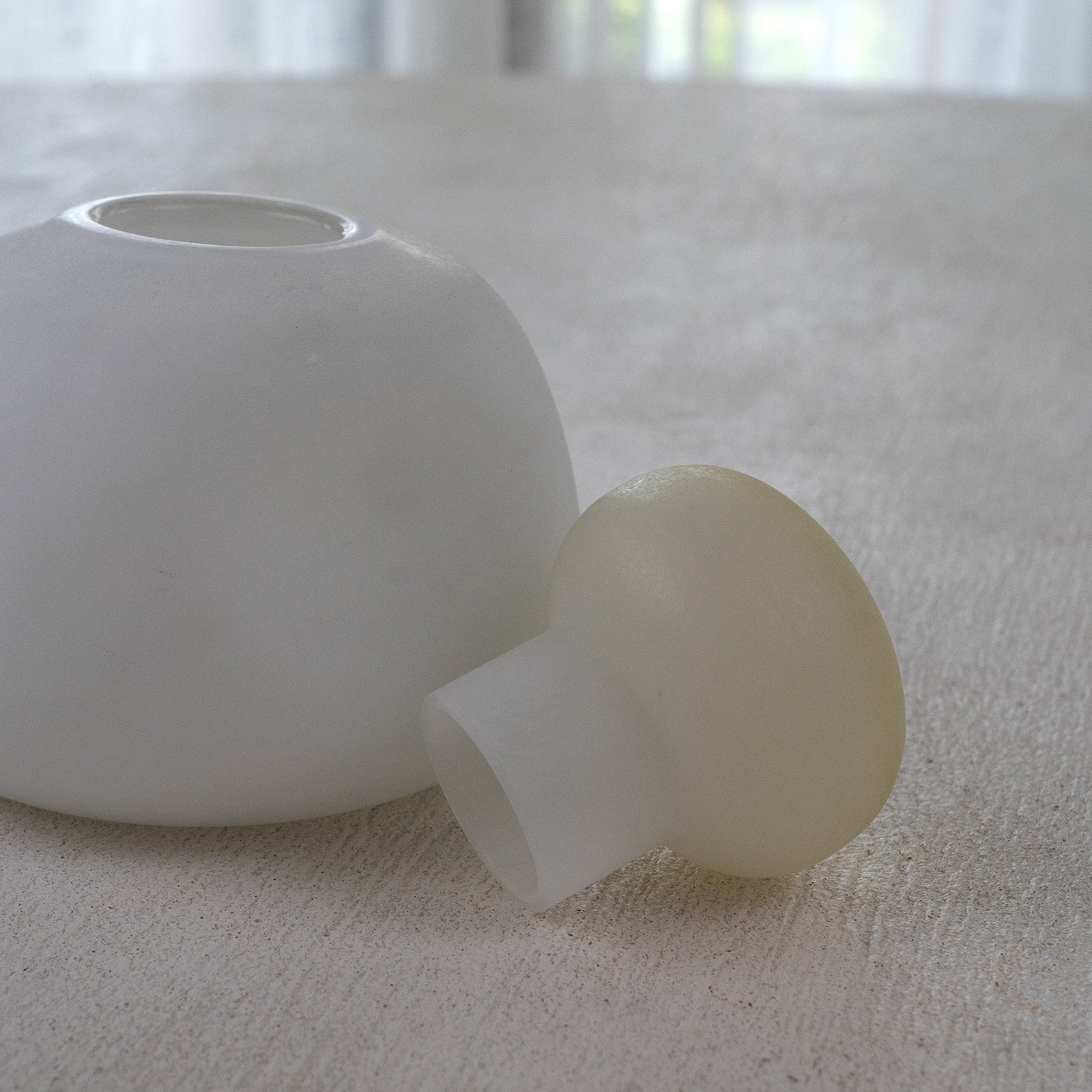 Vanilla White Decorative Glass Vase With Lid - Vase - WS Living - UAE Modern Home Furniture Stores in Dubai