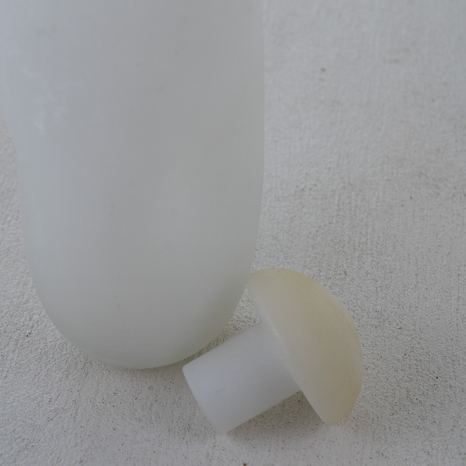 Vanilla White Decorative Glass Vase With Lid - Vase - WS Living - UAE Modern Home Furniture Stores in Dubai