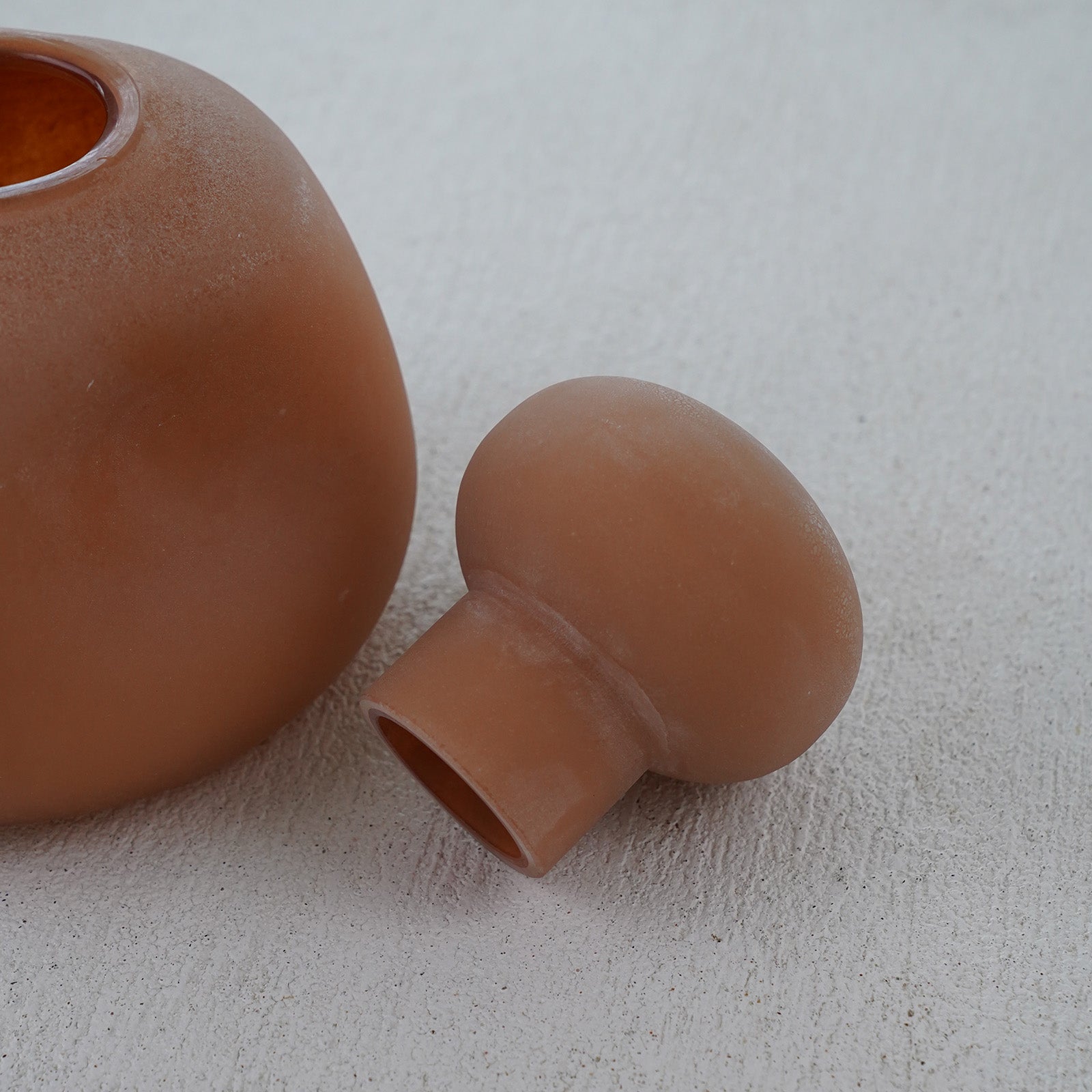 Peach Decorative Glass Vase With Lid - Vase - WS Living Furniture Furniture Store in Dubai