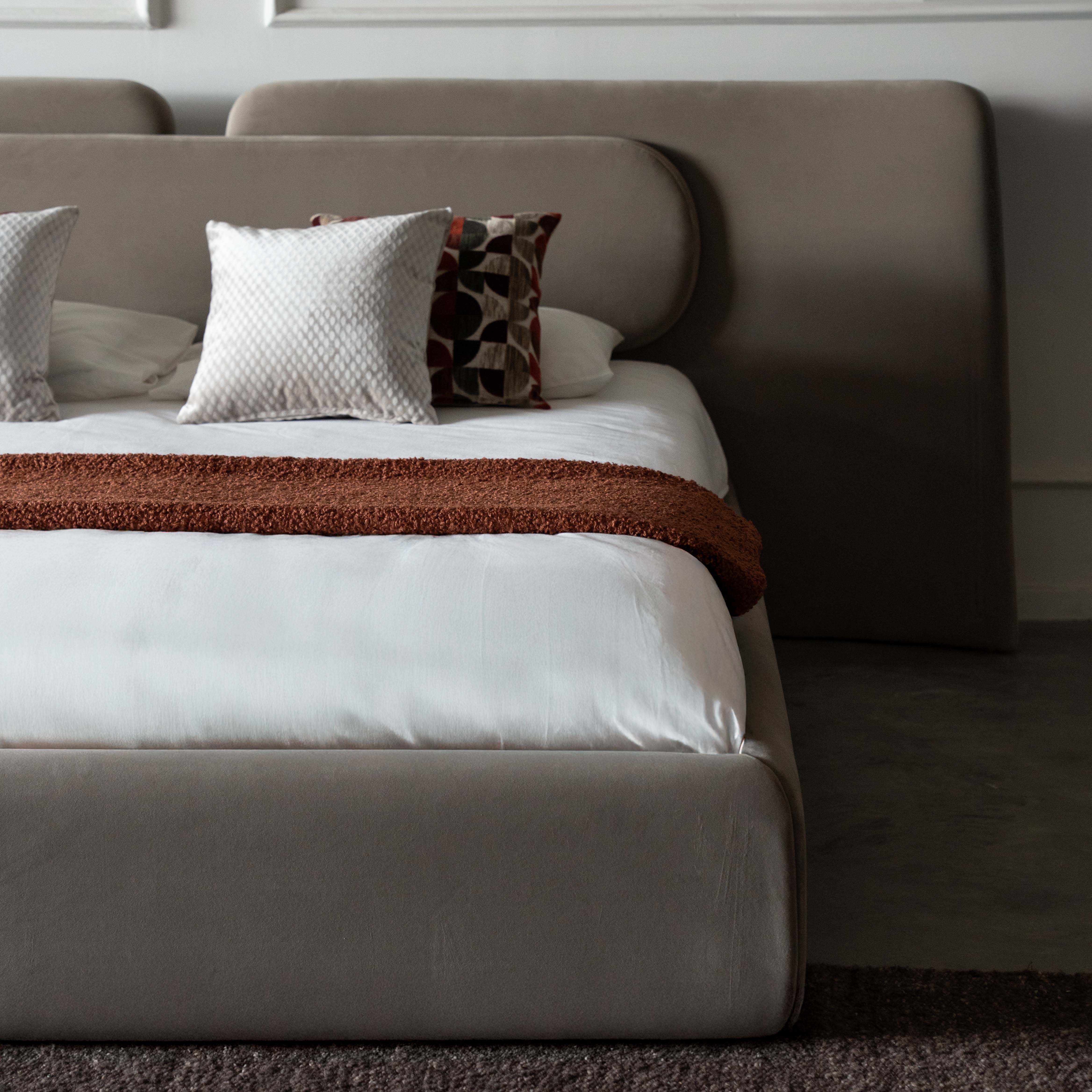 Aurora Bespoke Modern King Size Bed With Storage