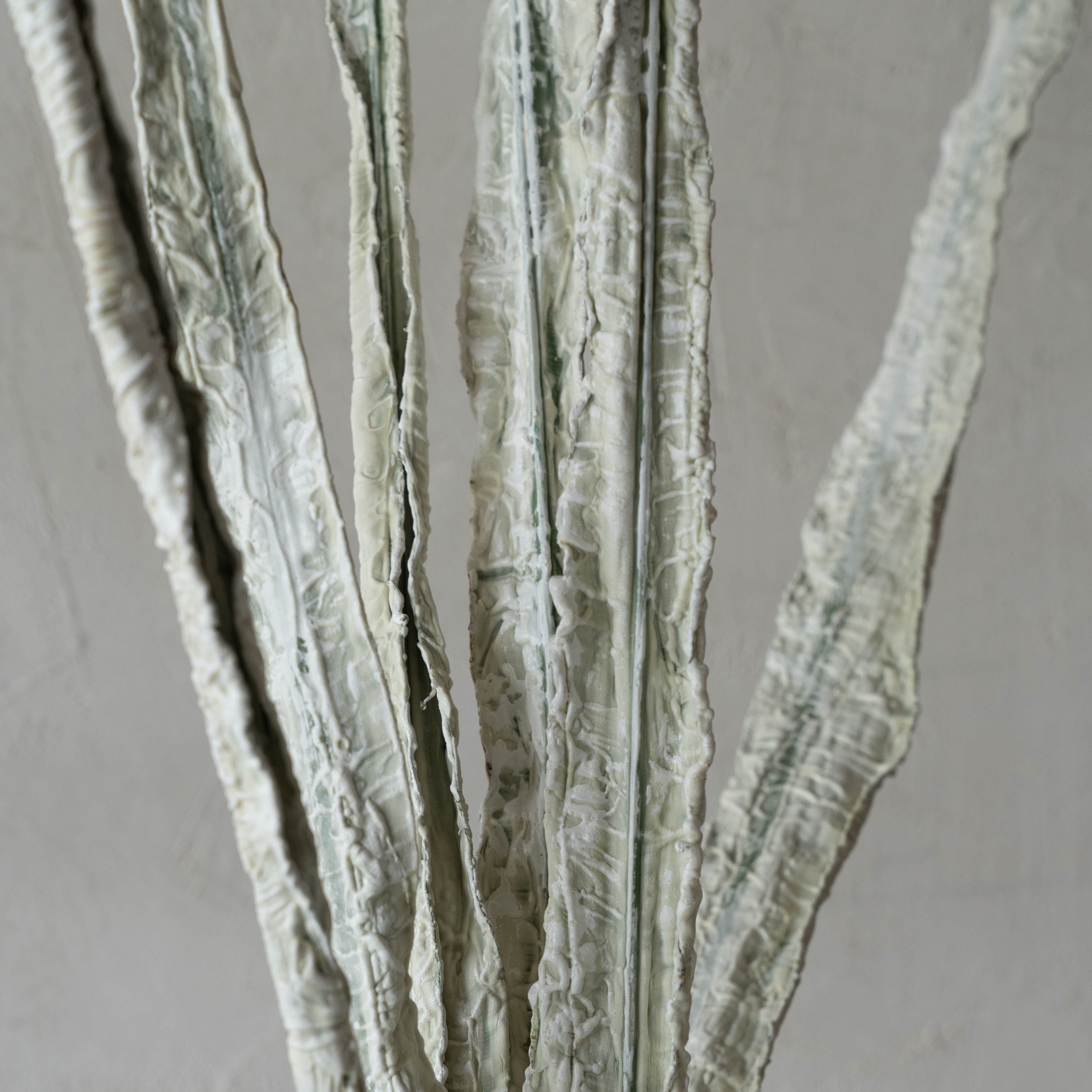 Ocean Crest Decorative Artificial Flower Leaves - Artificial Flowers - WS Living Furniture Home Furniture Stores in Dubai