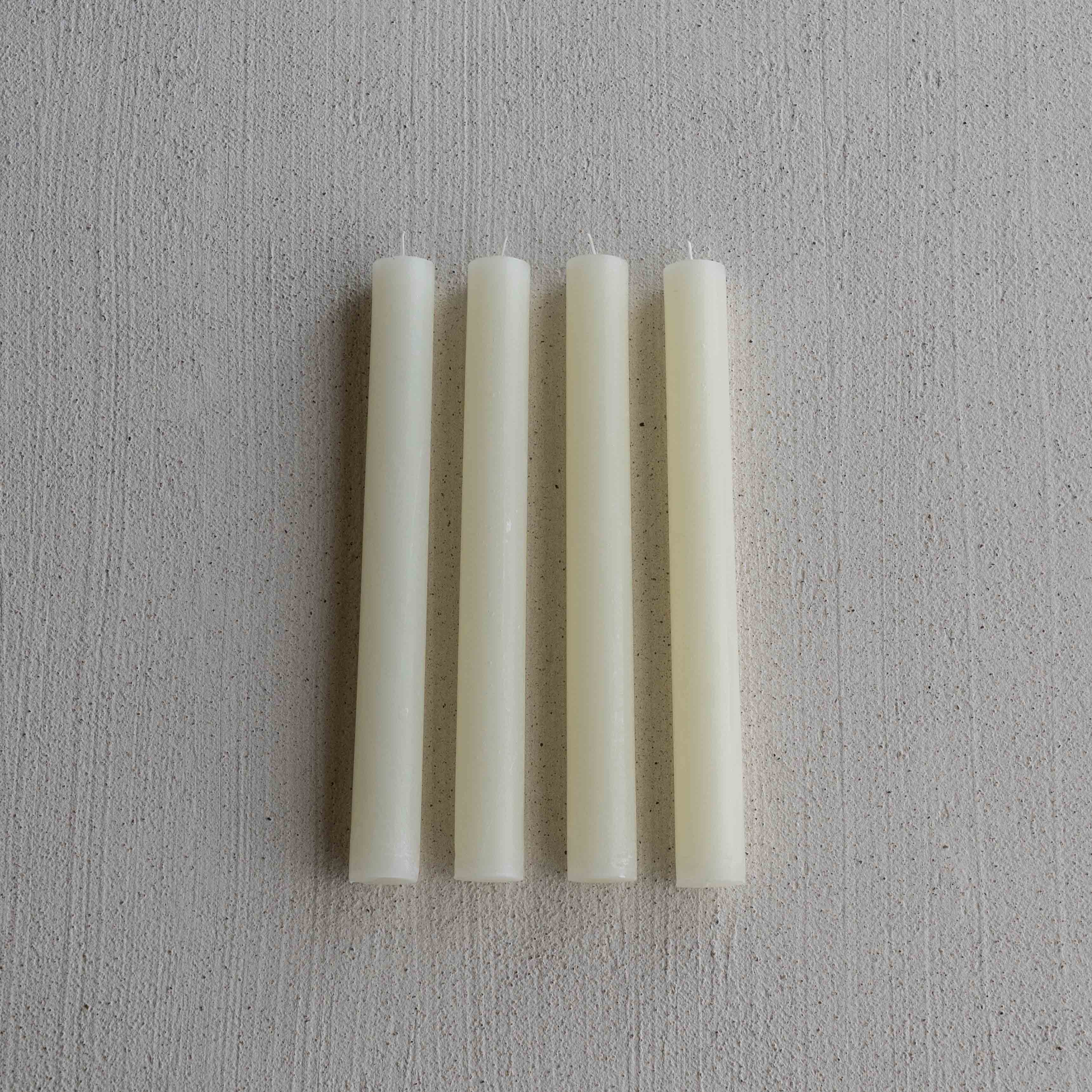 Zinnia Cloud White Unscented Set of 4 Candle