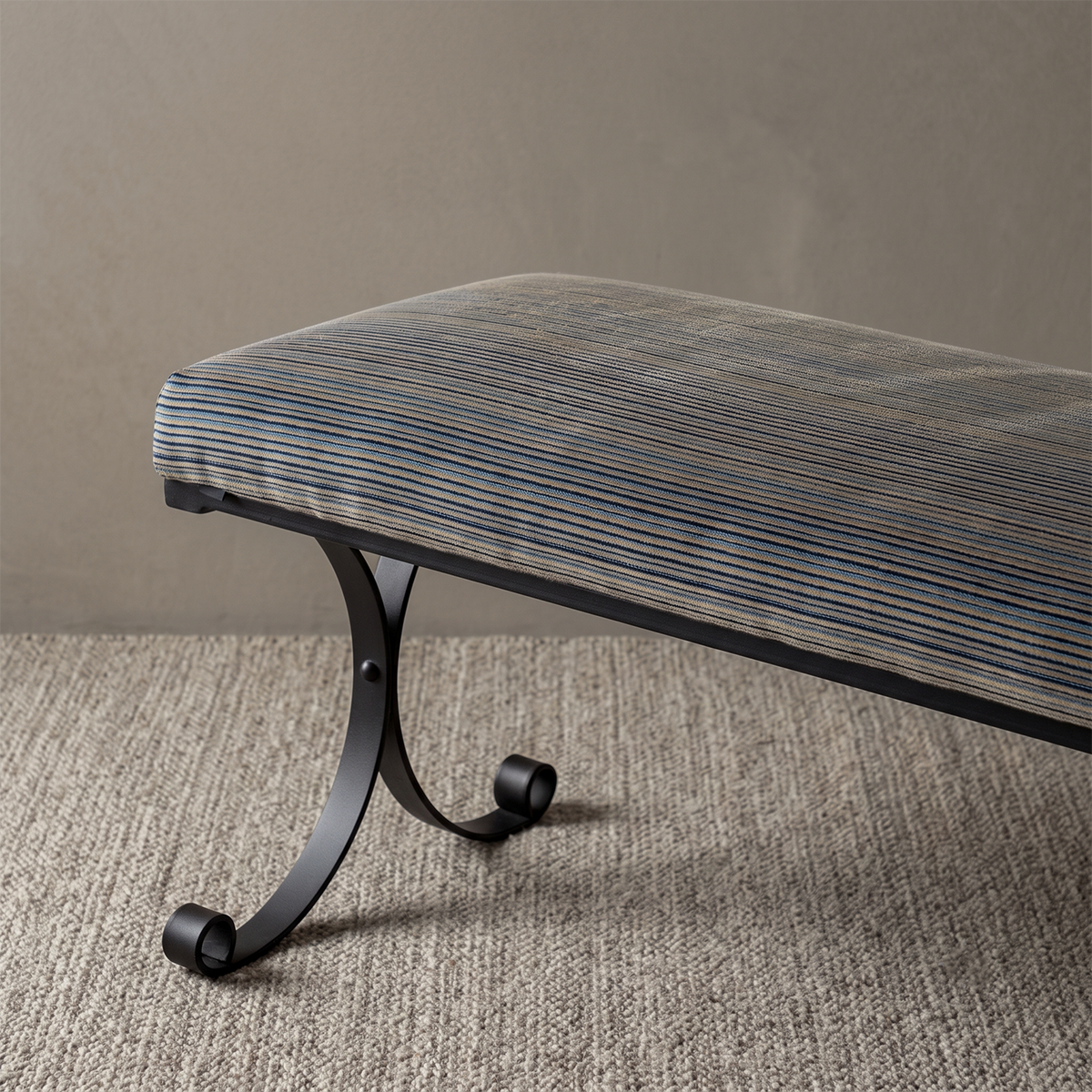 Varenne Classic European Upholstered Bench