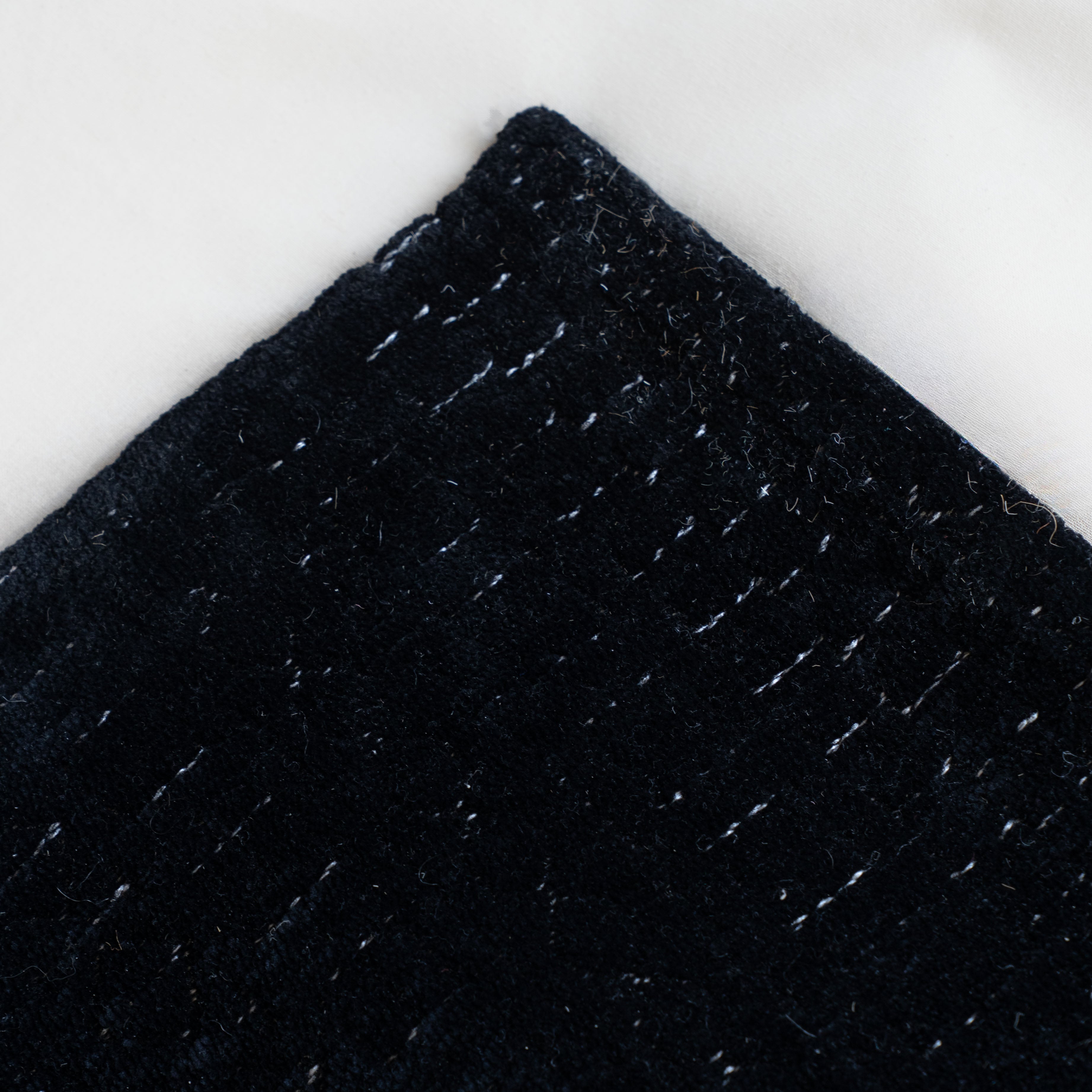 Black and Silver Handcrafted Wool Soft Classic Rug