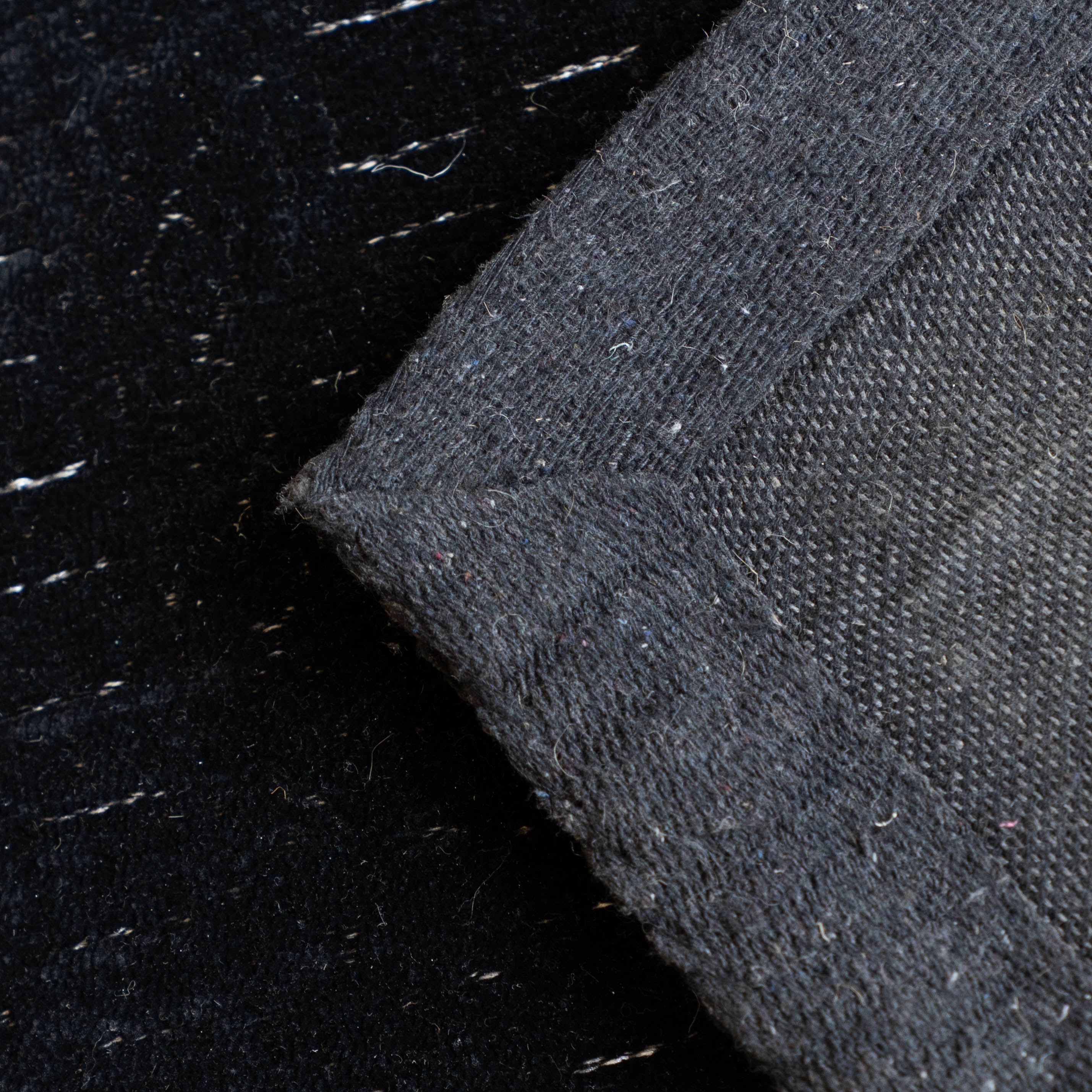 Black and Silver Handcrafted Wool Soft Classic Rug