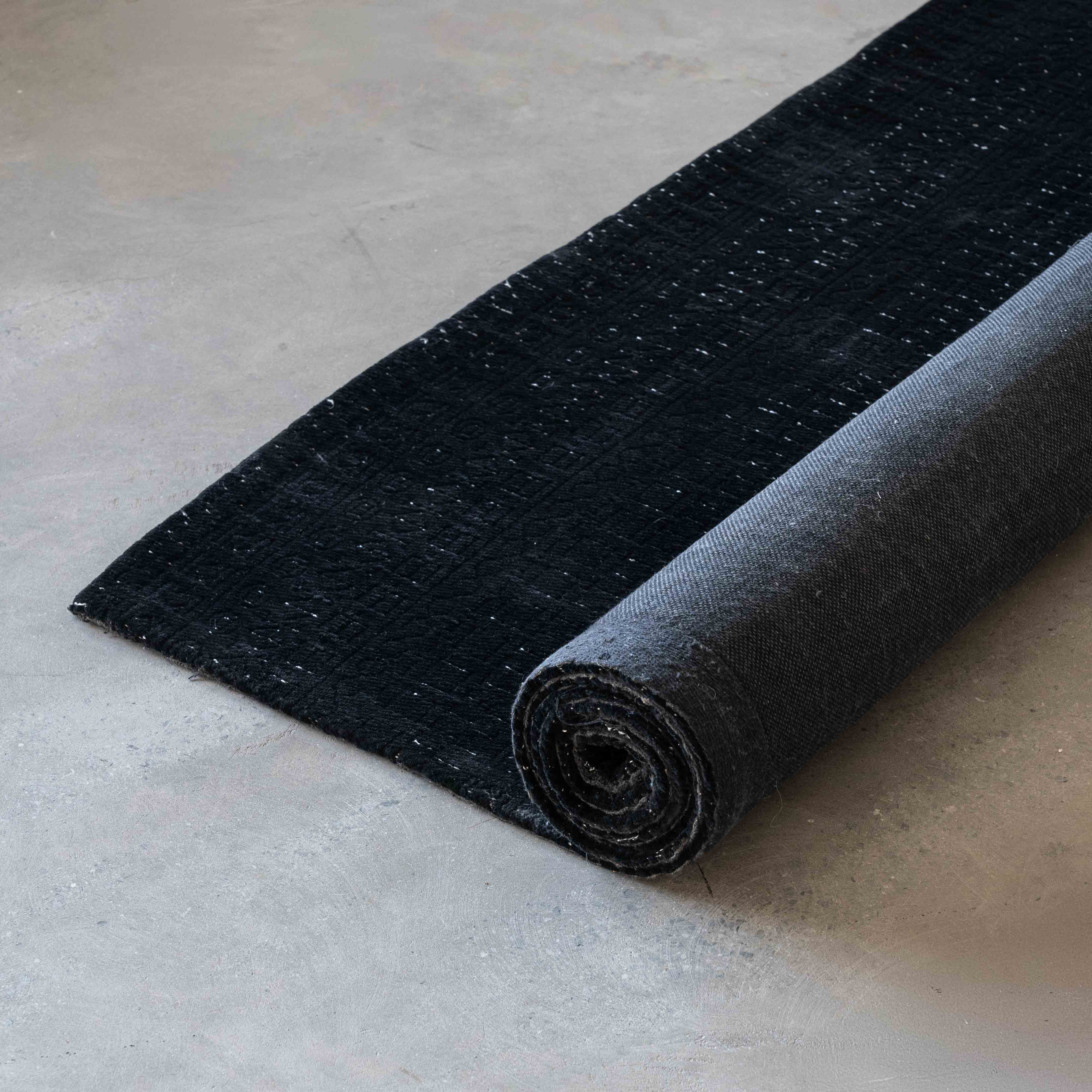 Black and Silver Handcrafted Wool Soft Classic Rug - Rugs - WS Living Furniture Furniture Store in Dubai