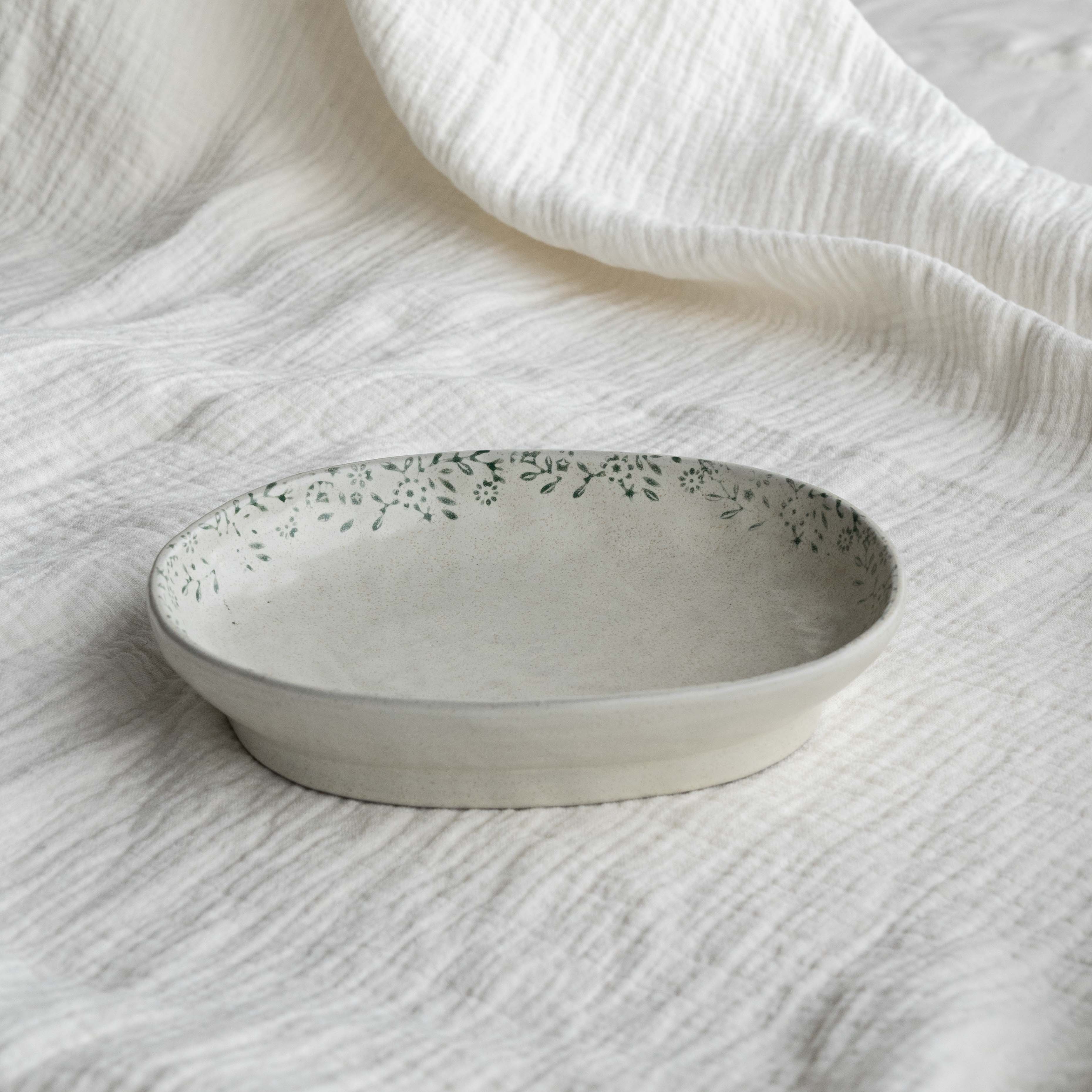 Classic Ceramic Dessert Plate- Green - Dinnerware Sets - WS Living Furniture  Furniture Store in Dubai