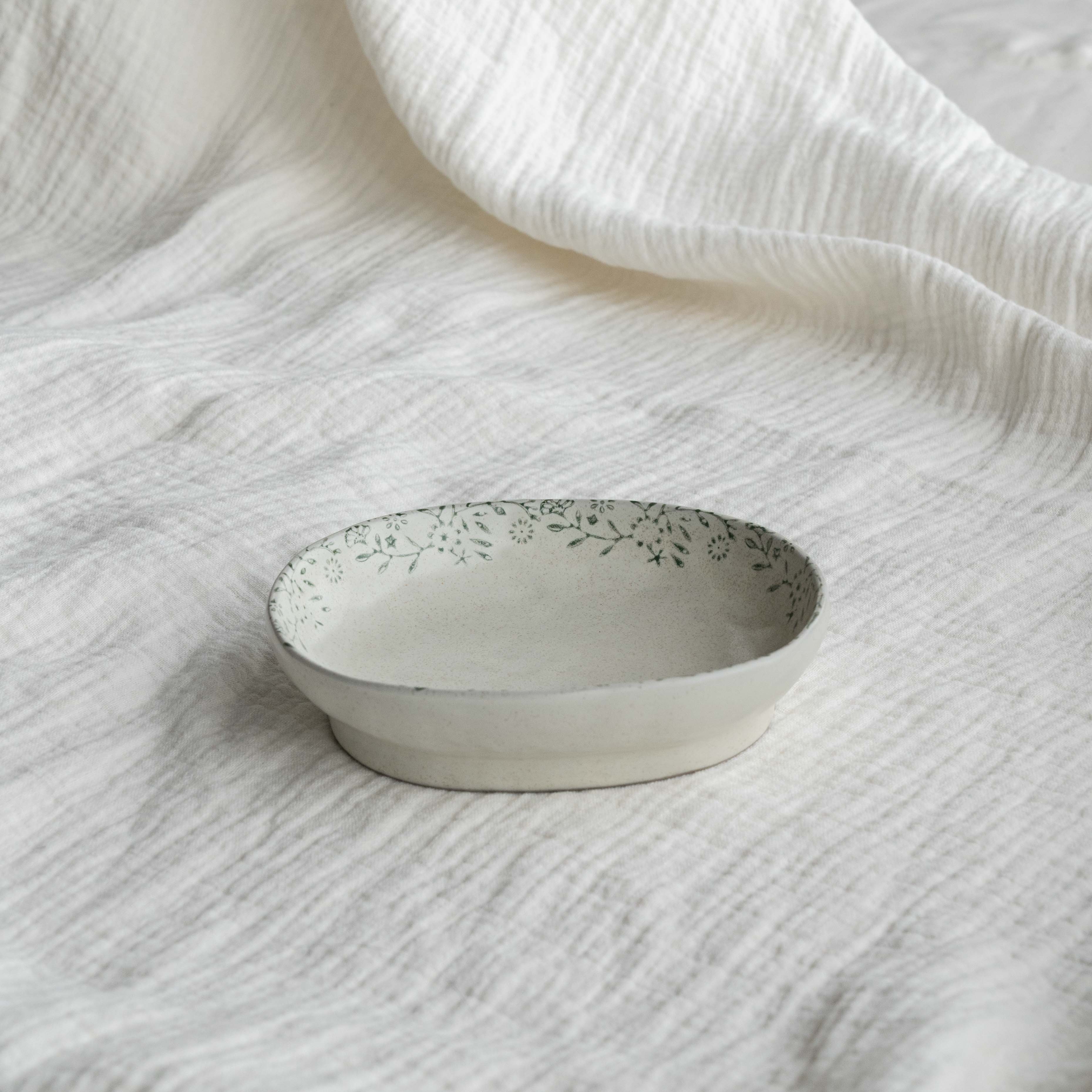 Classic Ceramic Dessert Plate- Green - Dinnerware Sets - WS Living Furniture  Furniture Store in Dubai