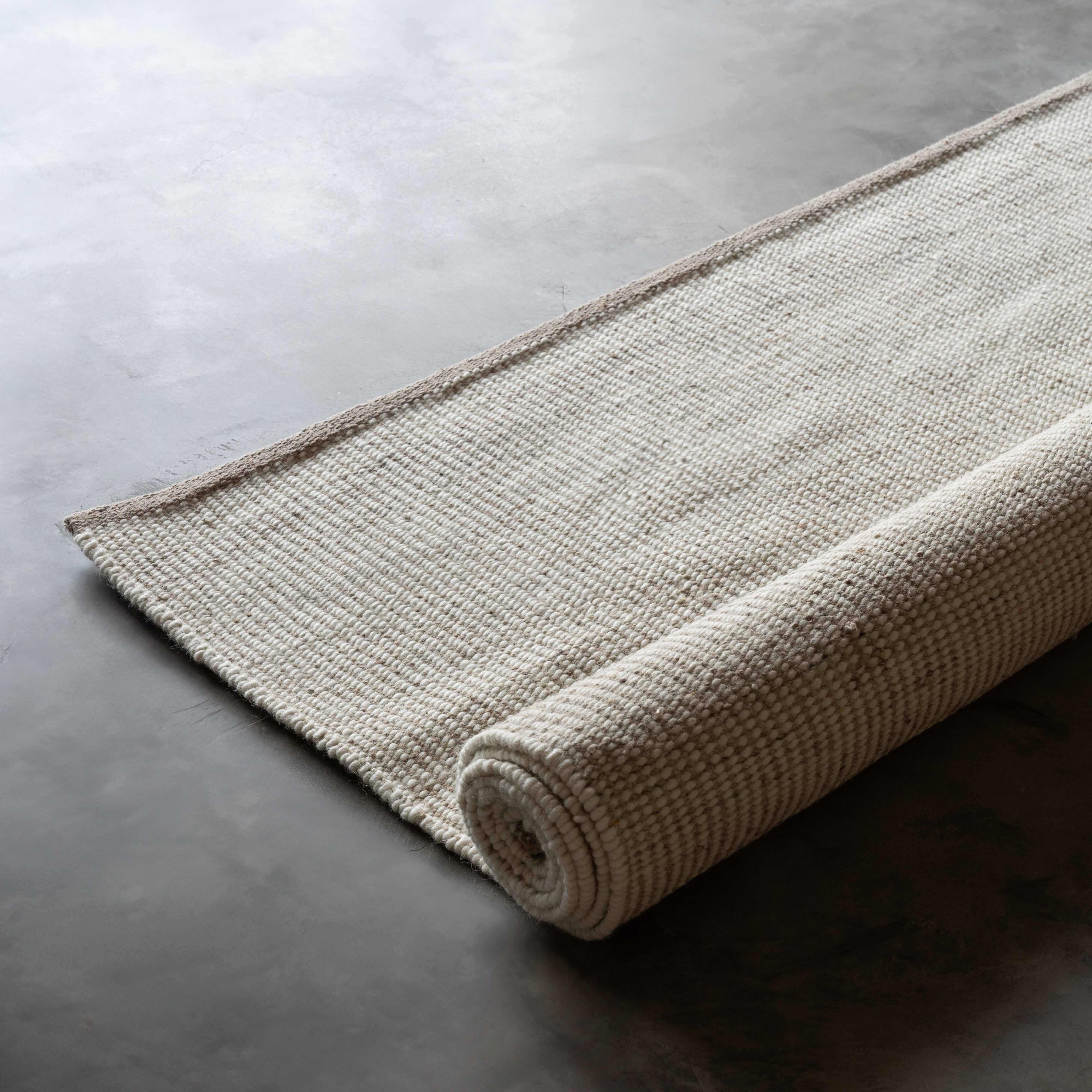 Chennai Express Handcrafted Silver Ivory Wool Rug - Rugs - WS Living Furniture Furniture Store in Dubai
