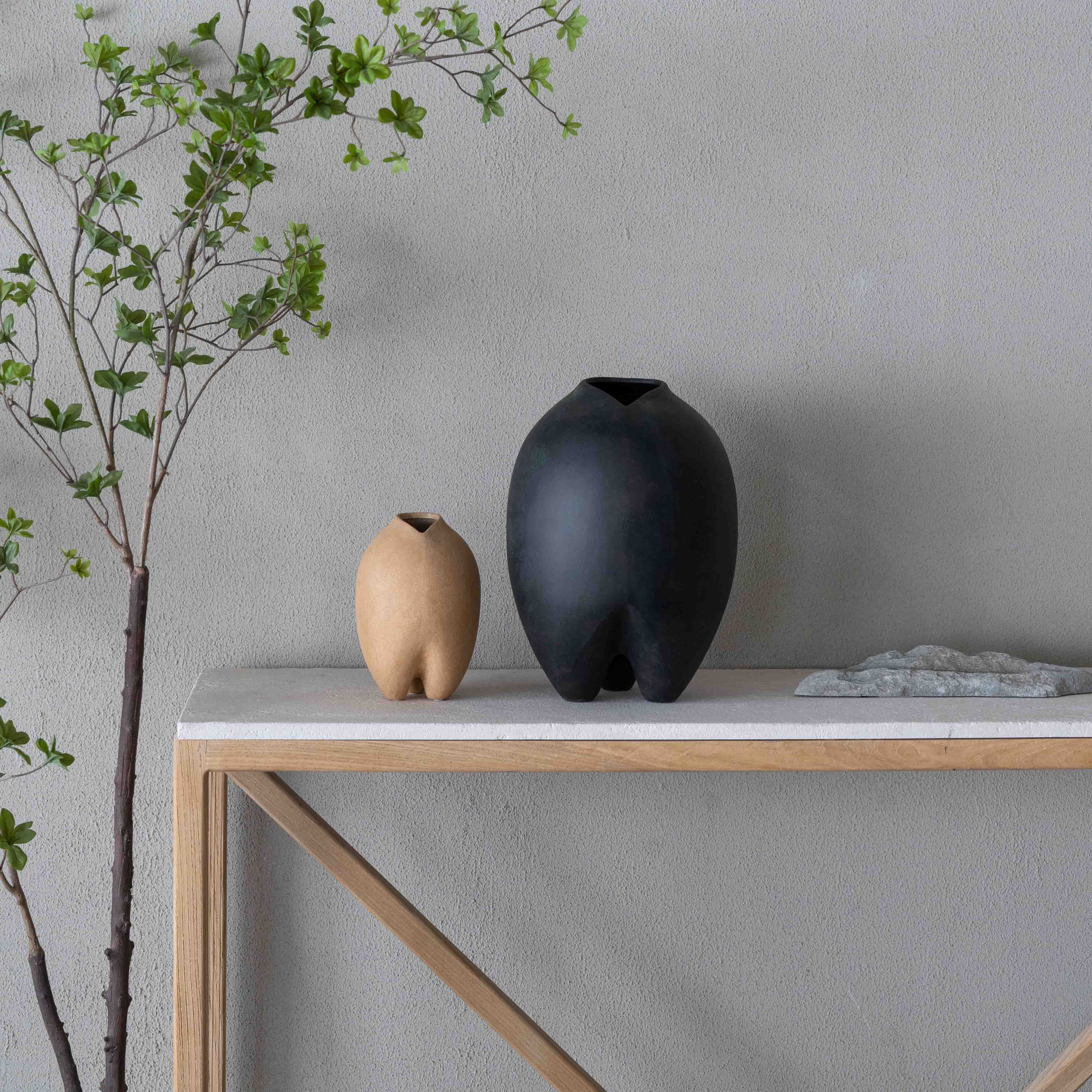 Craft Decorative Modern Ceramic Vase | Flower Pot - Vase - WS Living Furniture  Furniture Store in Dubai