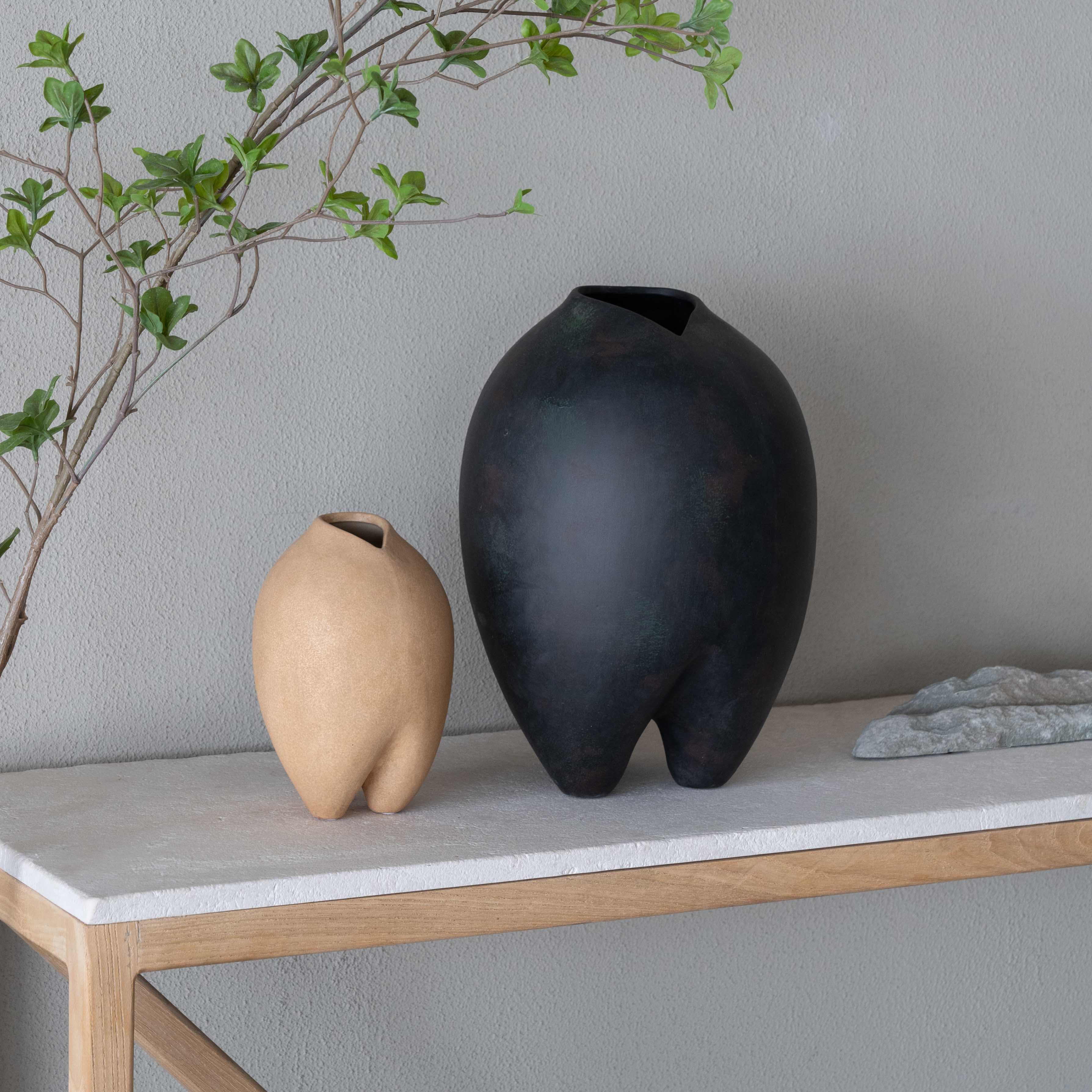 Craft Decorative Modern Ceramic Vase | Flower Pot - Vase - WS Living Furniture  Furniture Store in Dubai