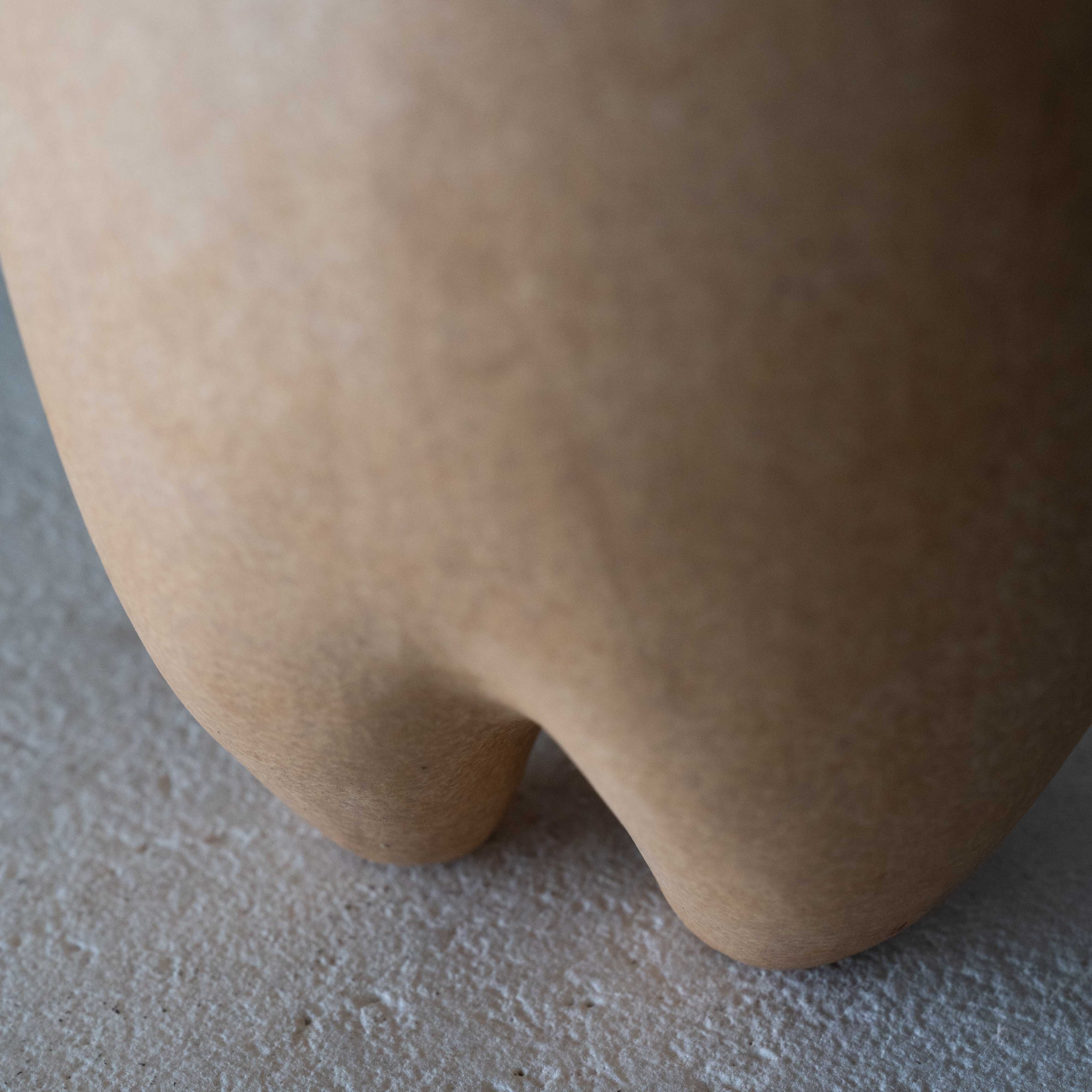 Craft Decorative Modern Ceramic Vase | Flower Pot - Vase - WS Living Furniture  Furniture Store in Dubai