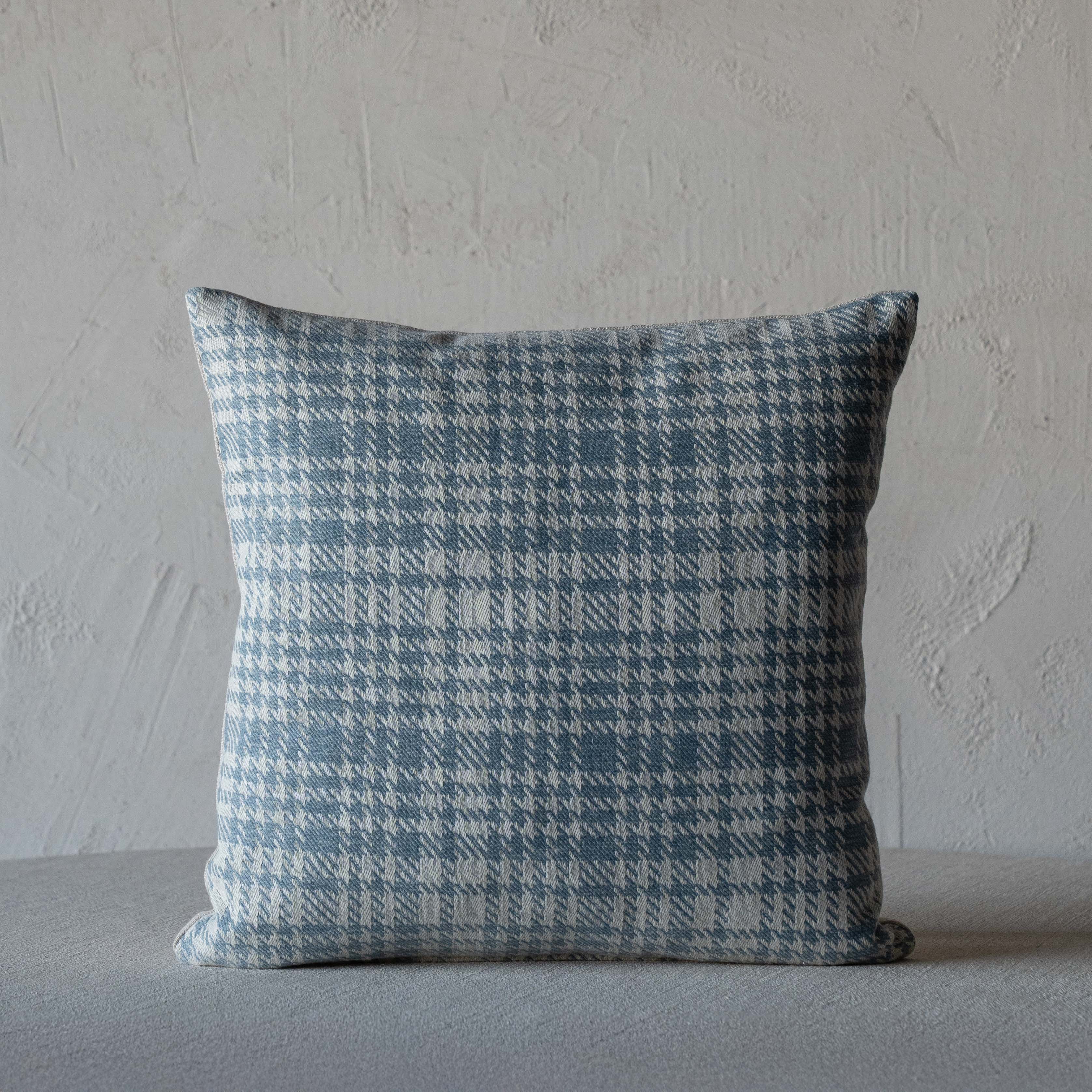 Houndstooth Accent Cushion Cover - BLUE