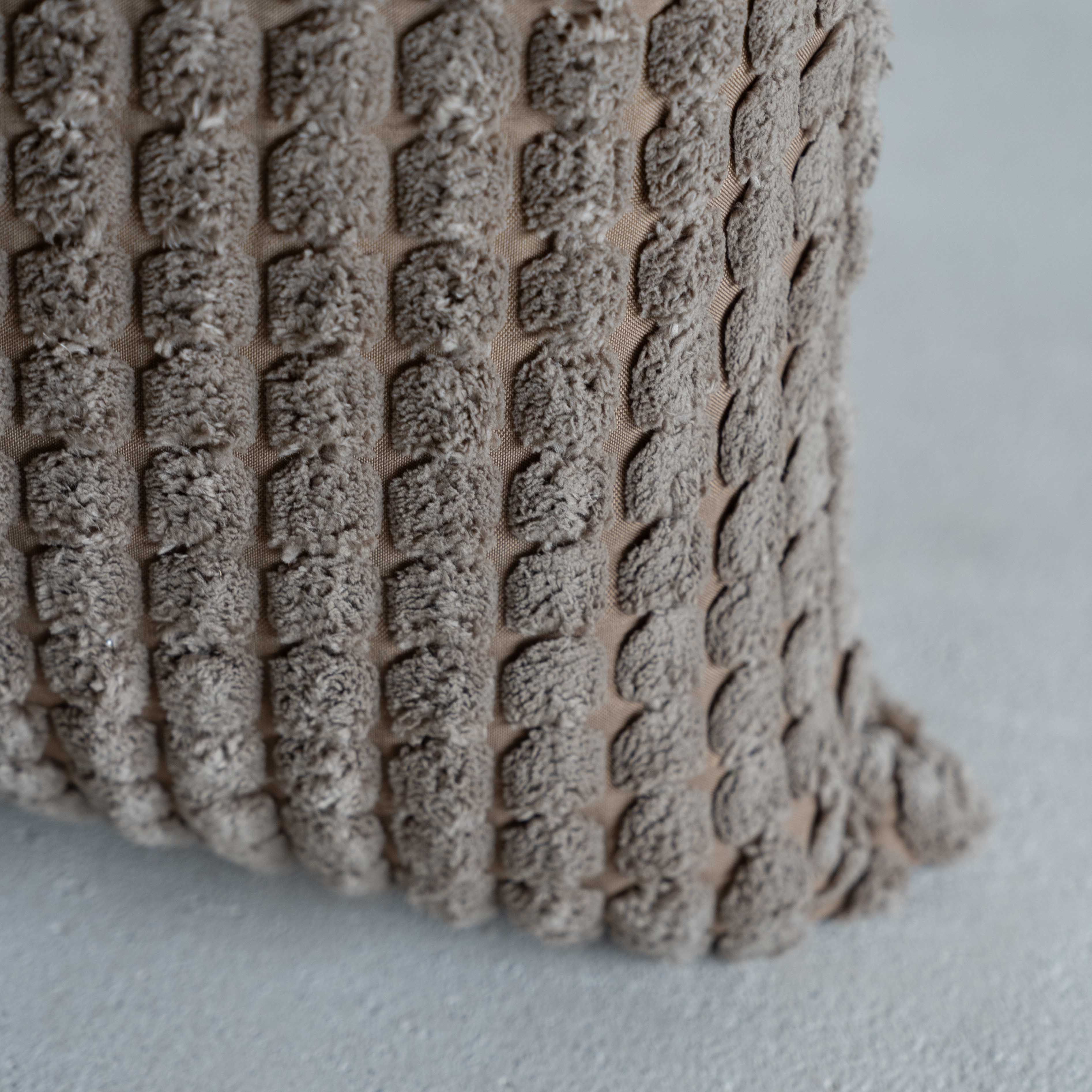 Forma Grid – Grey Cushion Cushion Cover - Cushion Covers - WS Living Furniture Furniture Store in Dubai