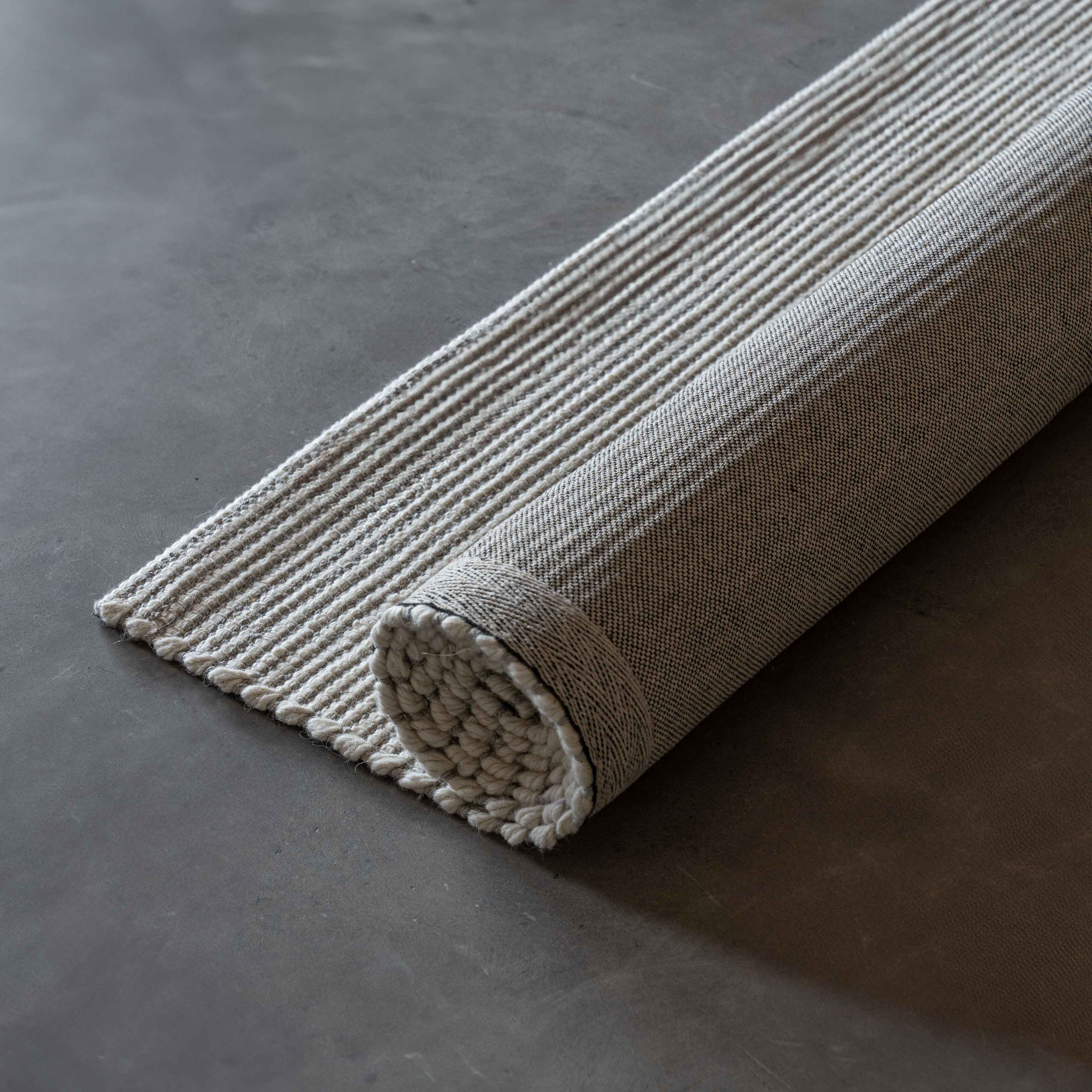 Diruz - P Rug - Rug - WS Living Furniture Furniture Store in Dubai