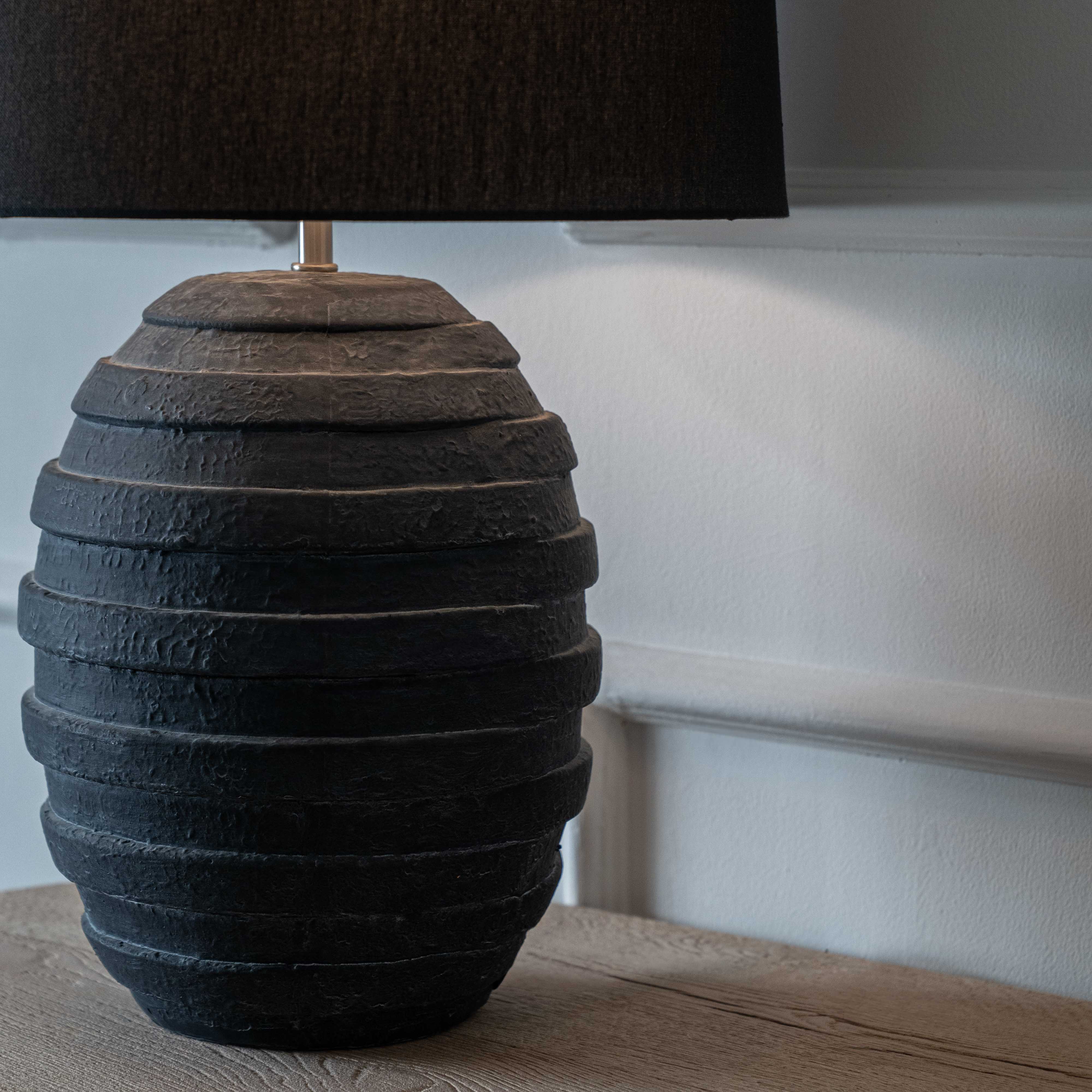 Doris Classic Table Lamp - Table Lamp - WS Living - UAE Modern Home Furniture Stores in Dubai