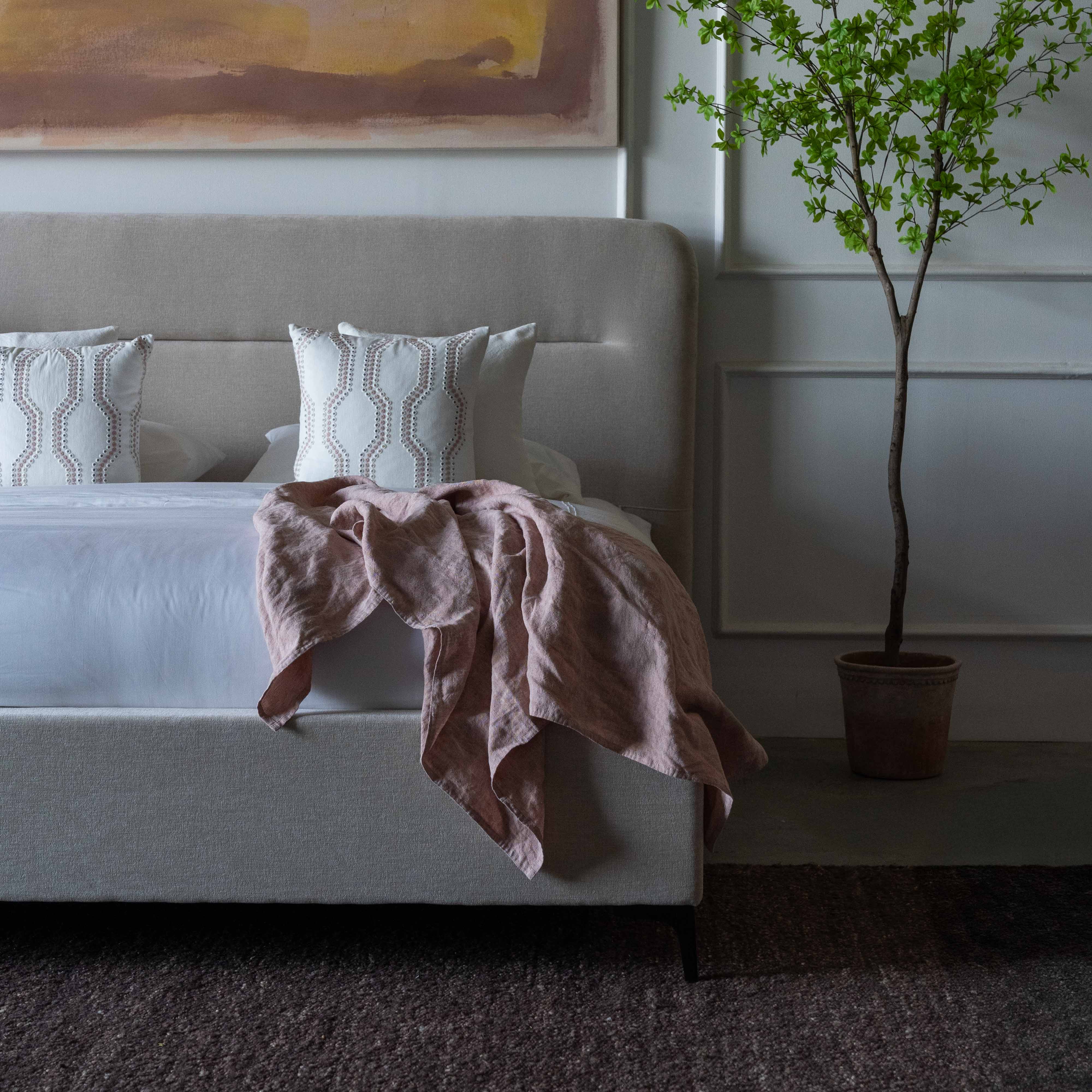 Elva King Size Bed With Storage
