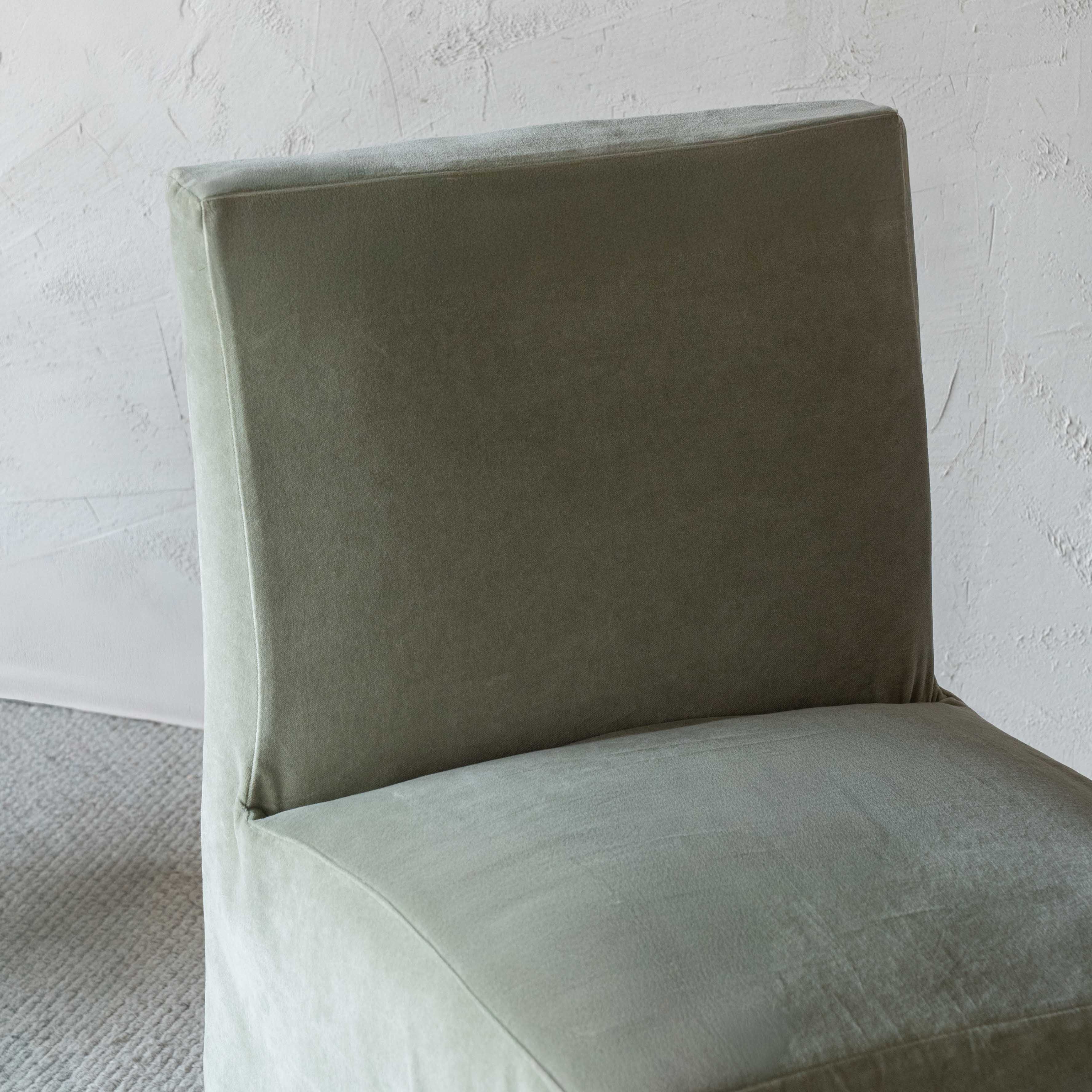 Emily Classic Velvet & Wood Dining Chair - Light Green - Dining Chairs - WS Living Furniture Home Furniture Stores in Dubai