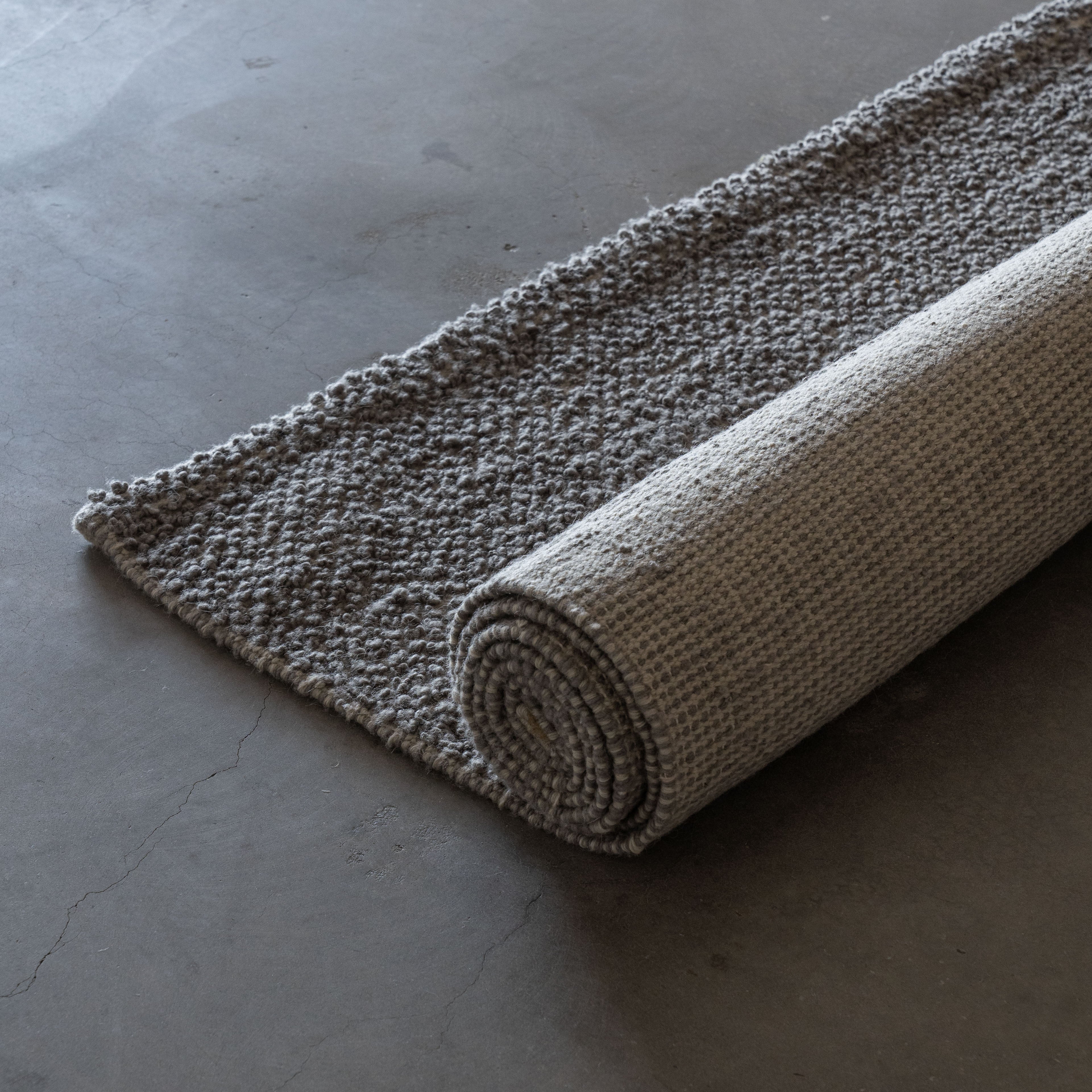 Hi Twist Rug (Grey) - Rug - WS Living Furniture Furniture Store in Dubai