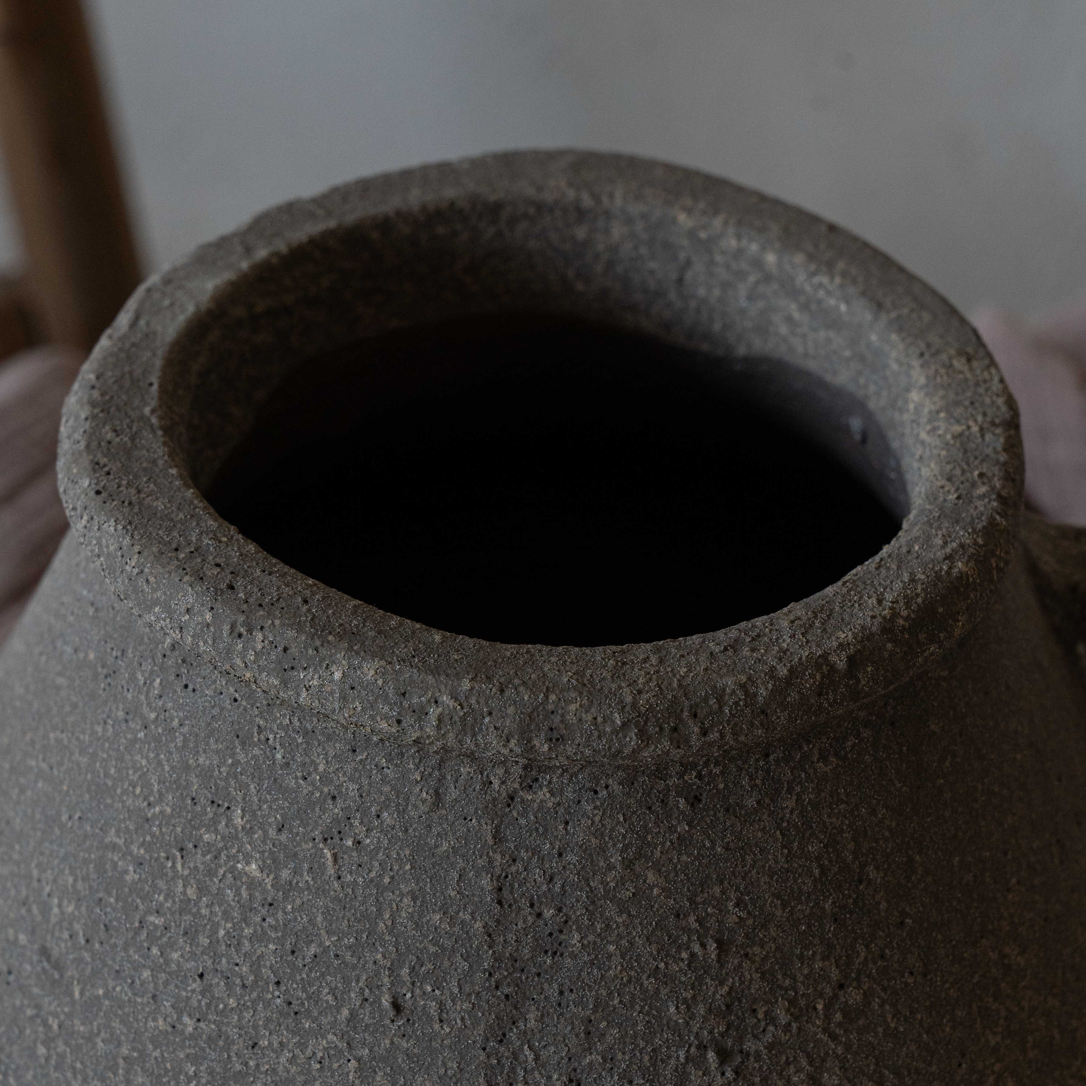 Haven Decorative Classic Terracotta Vase | Flower Pot - Vase - WS Living Furniture Furniture Store in Dubai