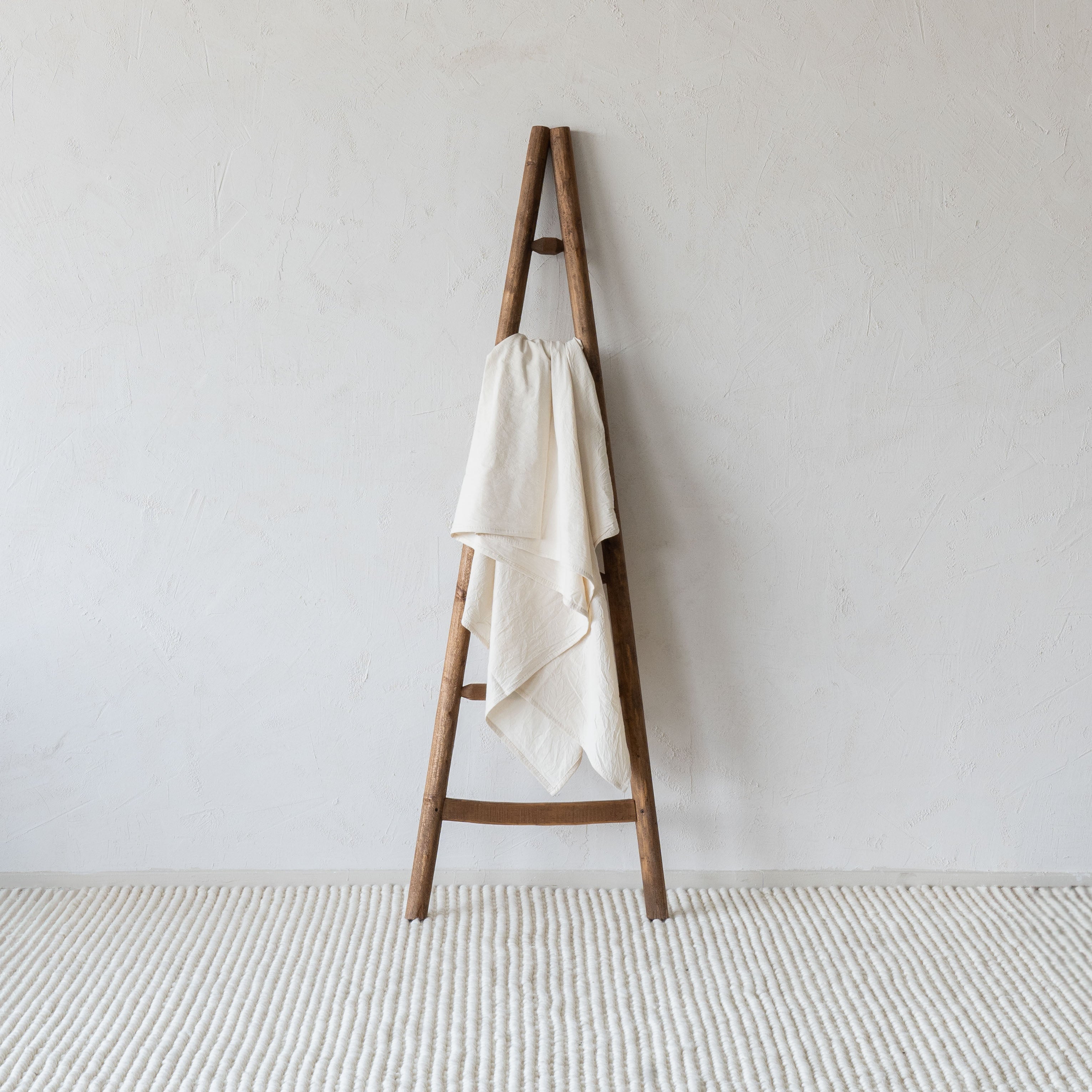 Ikou Wooden Ladder - Ladder - WS Living Furniture Furniture Store in Dubai