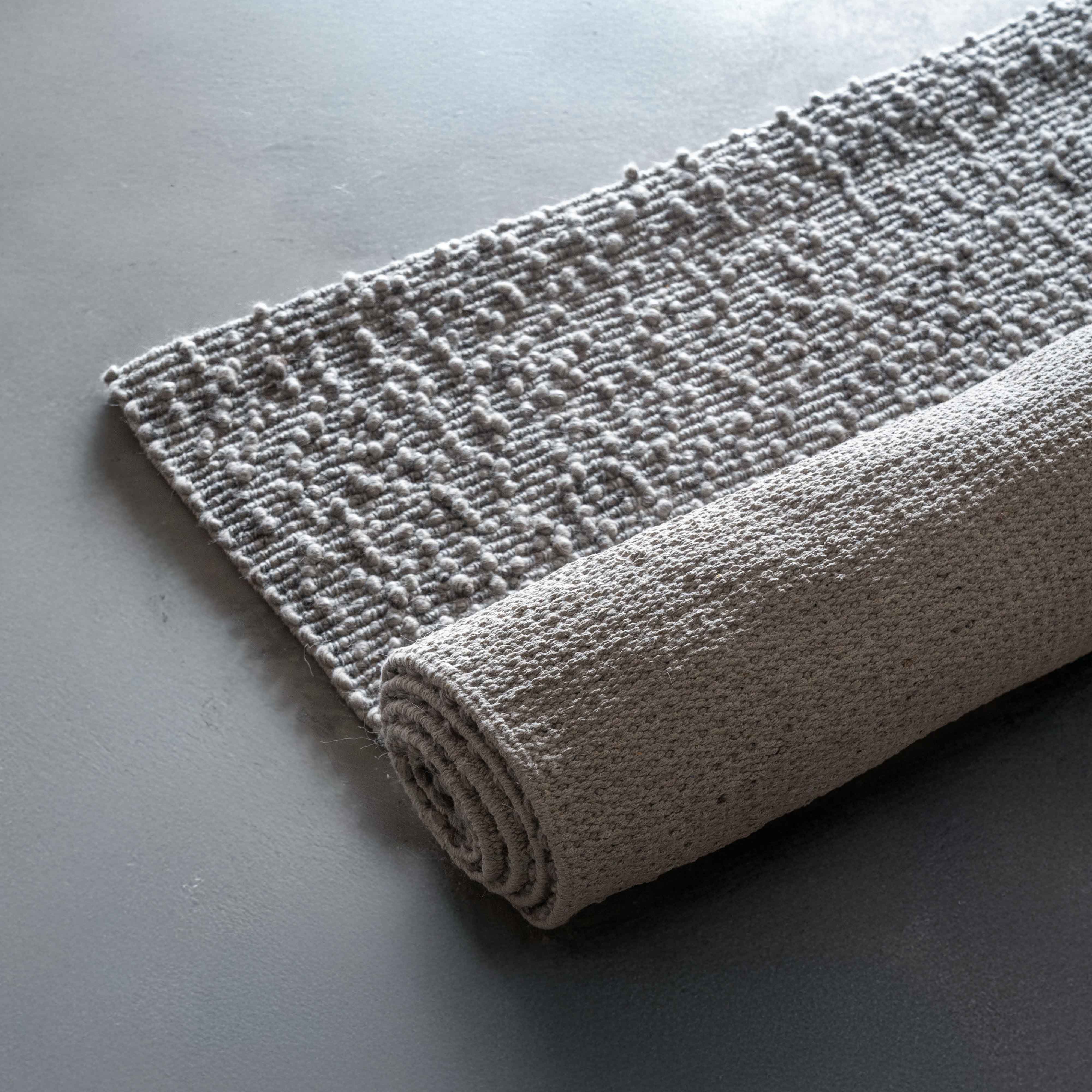 Itsy Bitsy 10P Silver Ash Handcrafted Wool Rug - Rugs - WS Living Furniture Furniture Store in Dubai