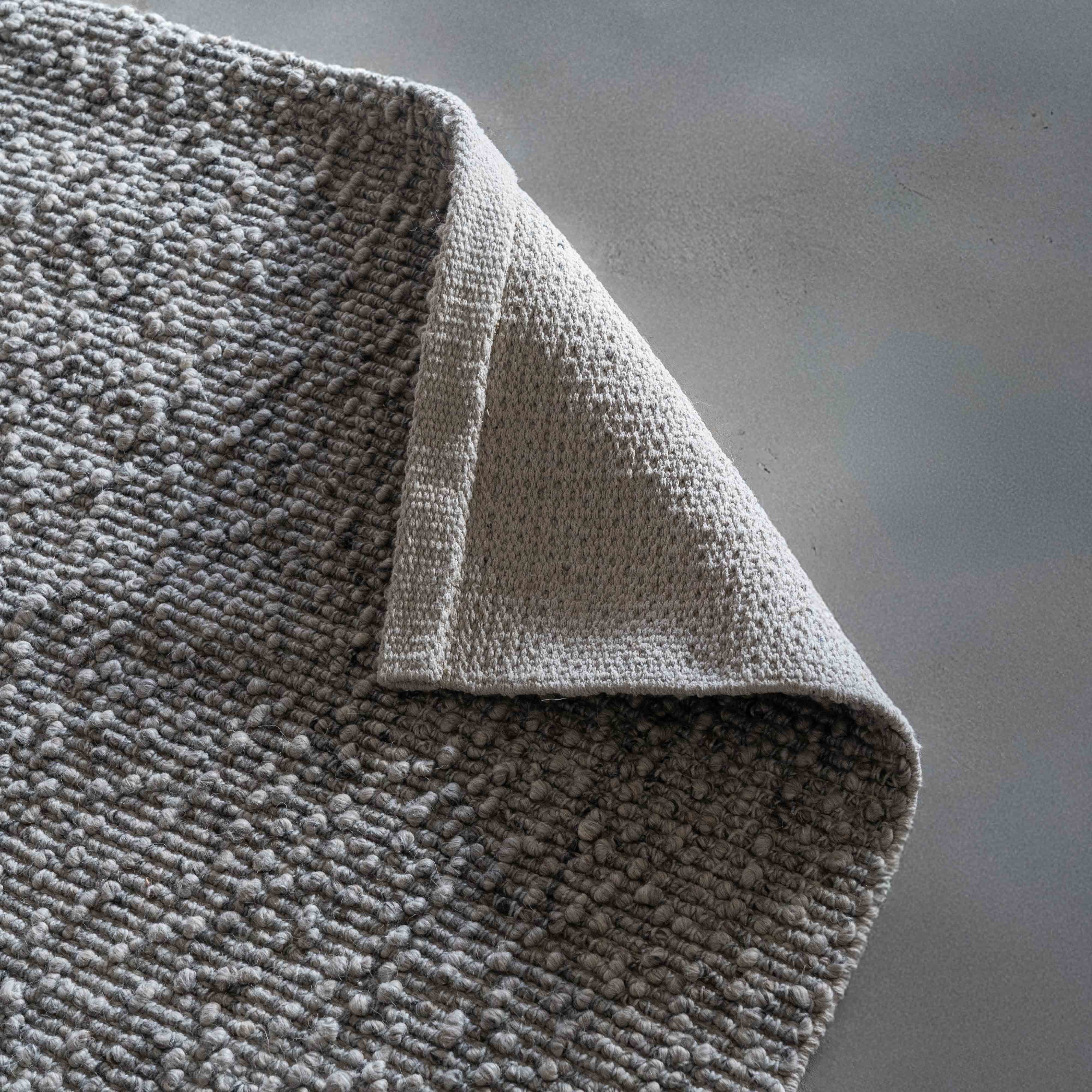 Itsy Bitsy 10P Silver Ash Handcrafted Wool Rug - Rugs - WS Living Furniture Furniture Store in Dubai