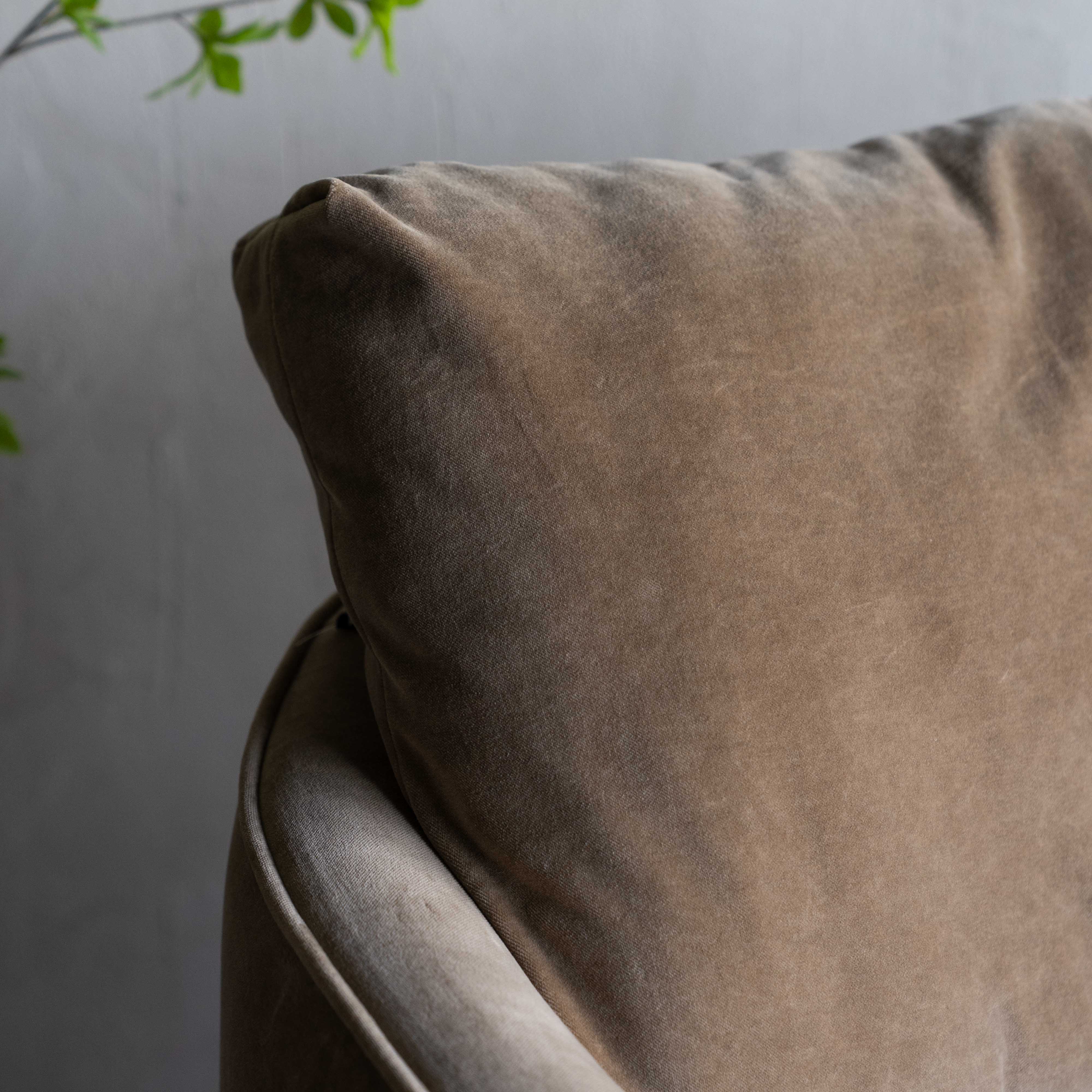 Kaira Modern Swivel Armchair - Camel Brown