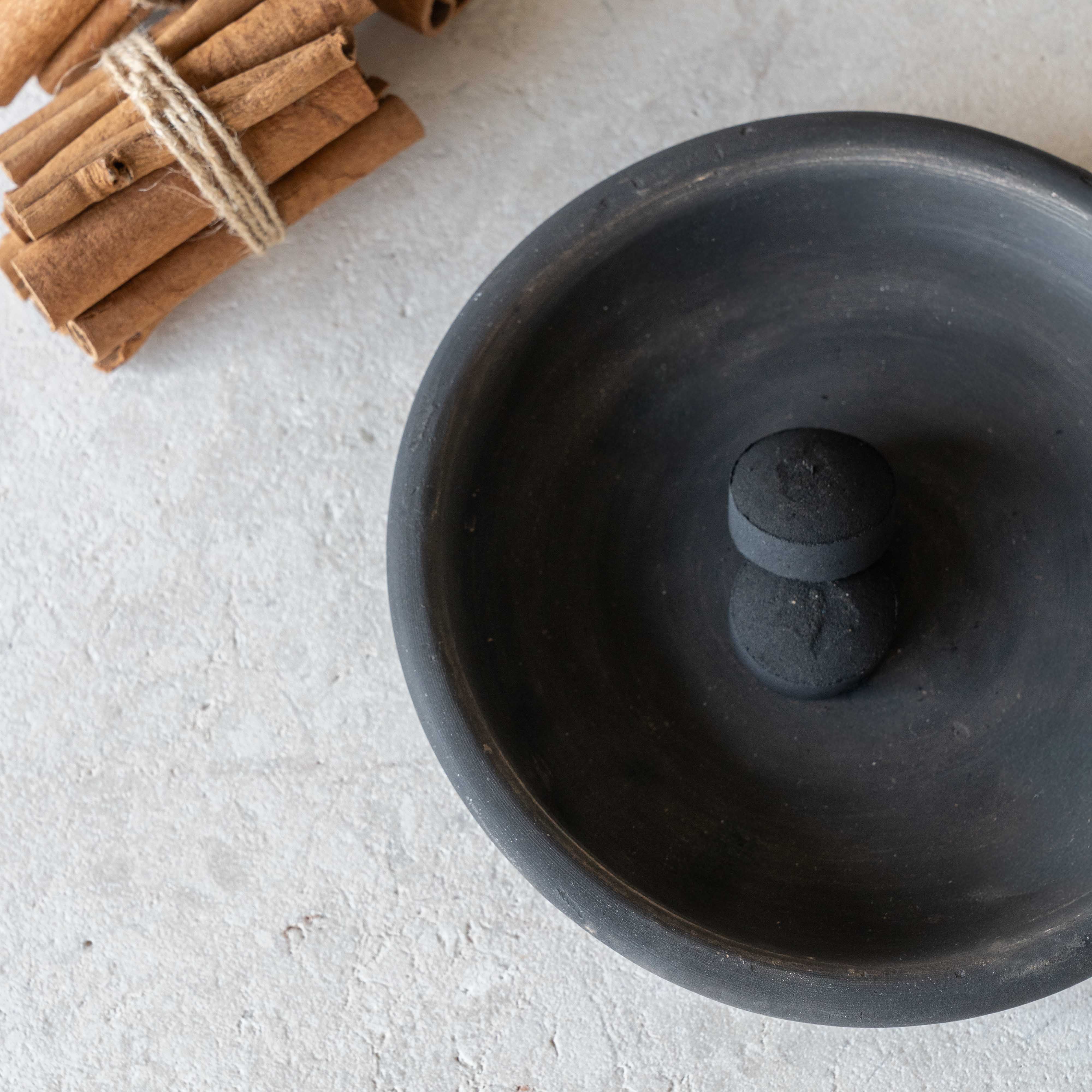 Mars Serving Terracotta Plate - Bathroom Accessories - WS Living Furniture Furniture Store in Dubai