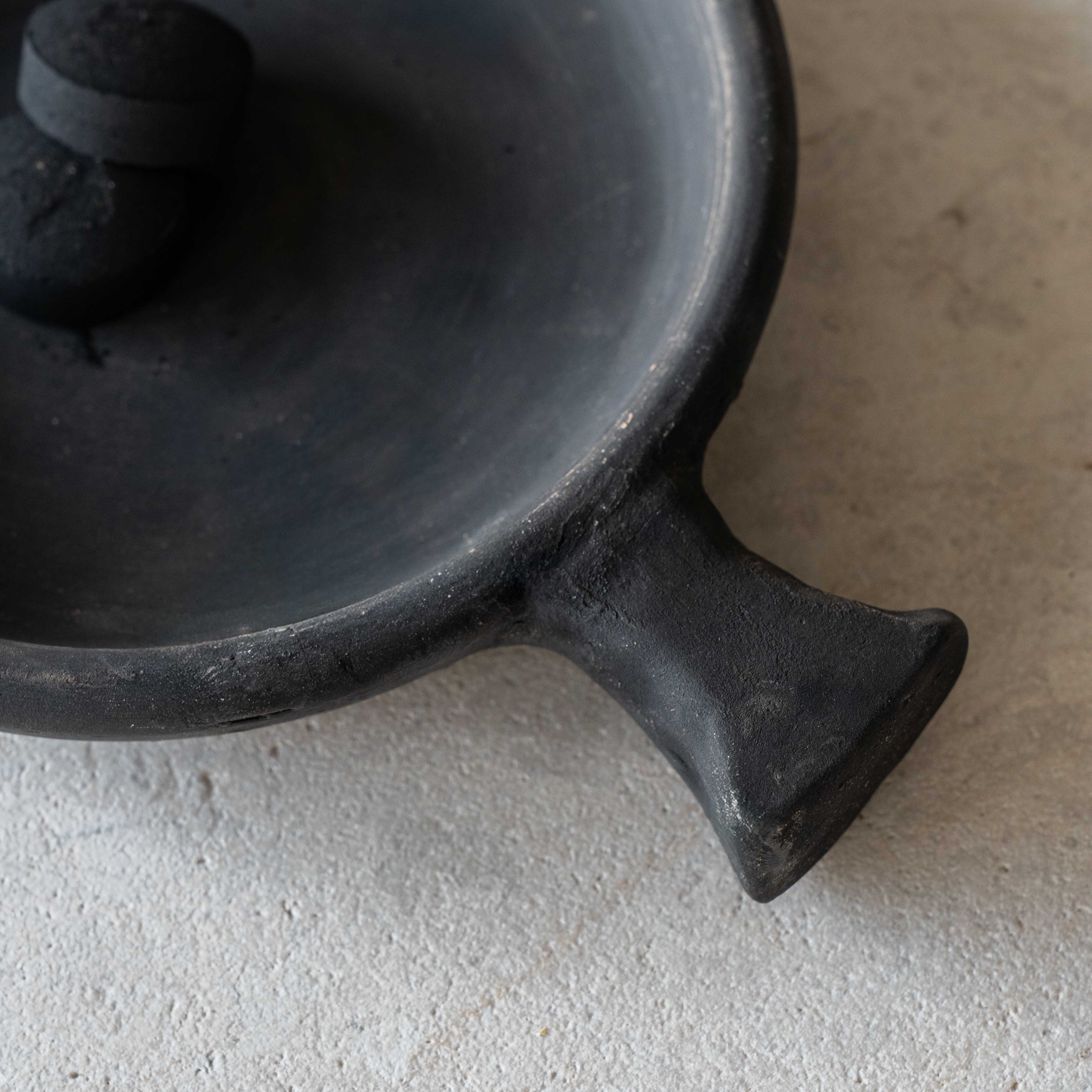 Mars Serving Terracotta Plate - Bathroom Accessories - WS Living Furniture Furniture Store in Dubai