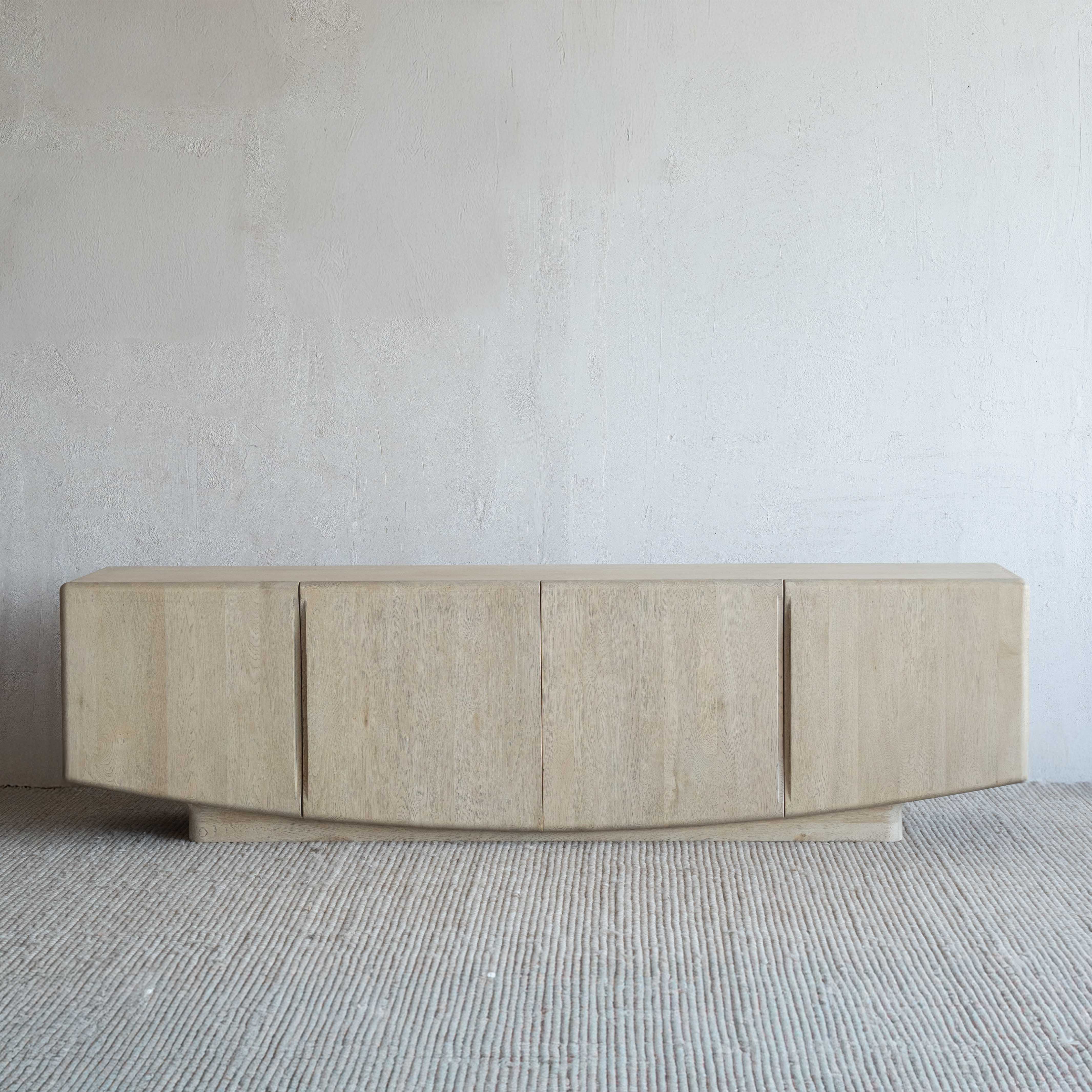 Marston Tapered Classic Style Oak Wood TV Unit - NATURAL