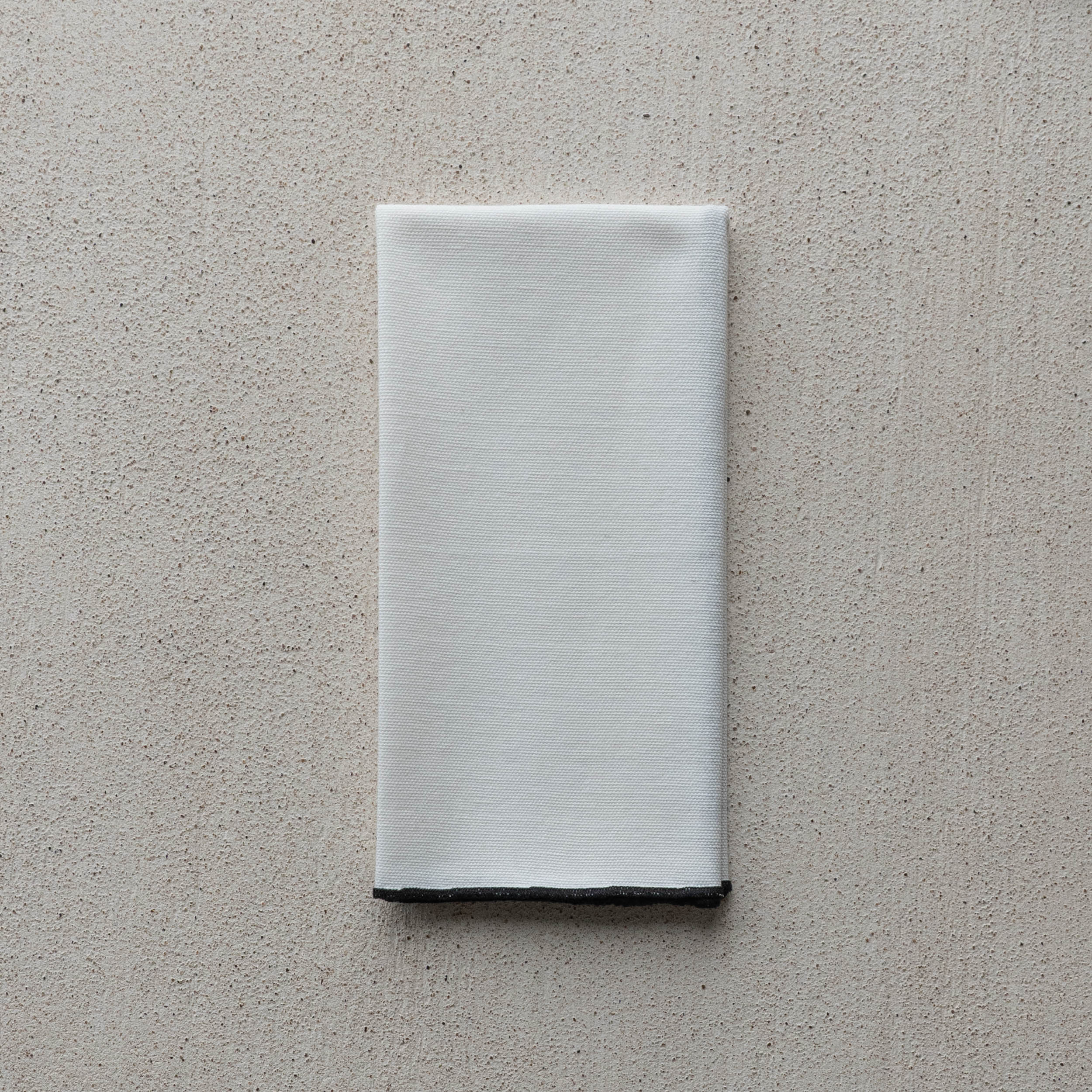 طقم مناديل طاولة من الكتان مكون من قطعتين - أبيض/خردلي