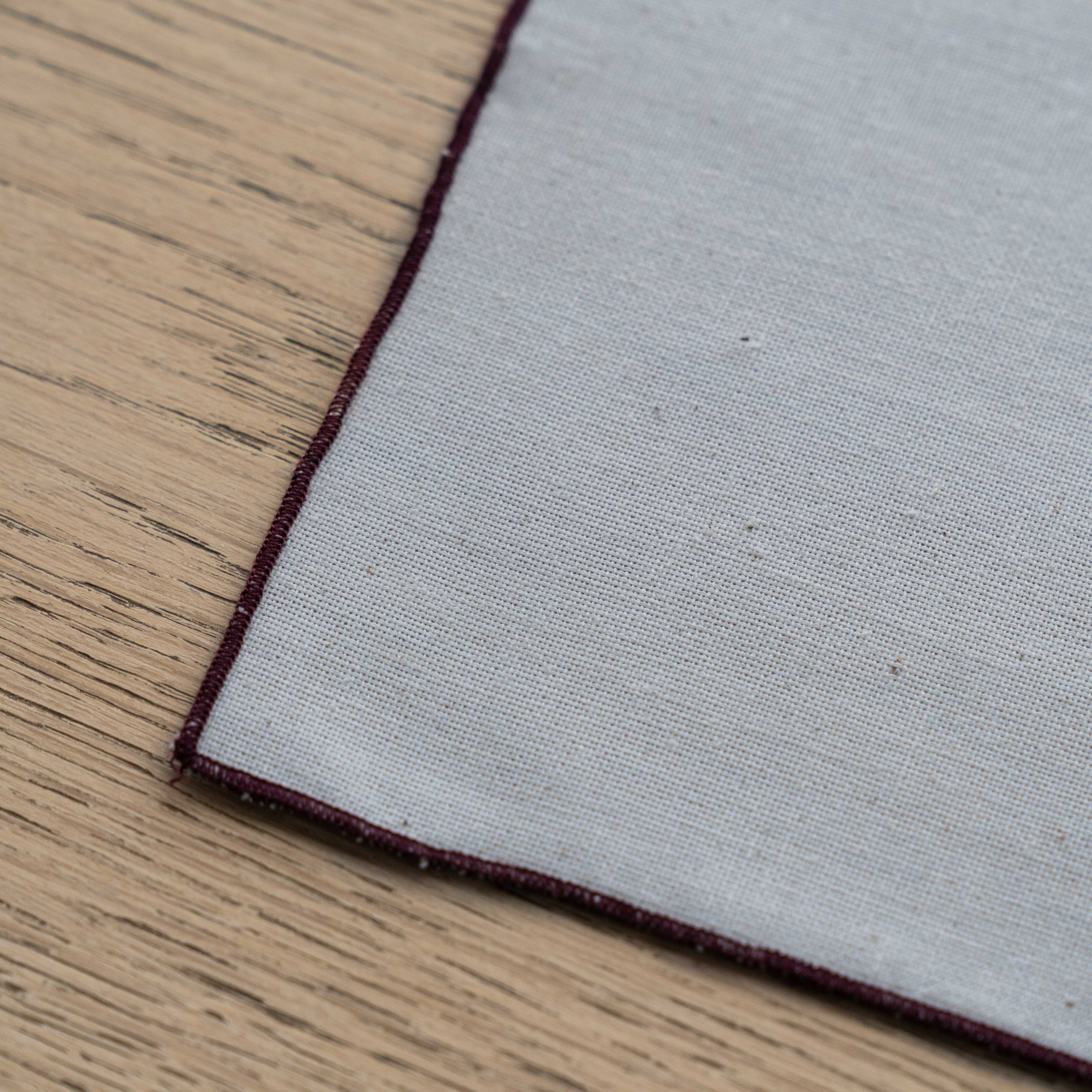 WS - Linen Set Of 2 Table Napkin - White/Maroon