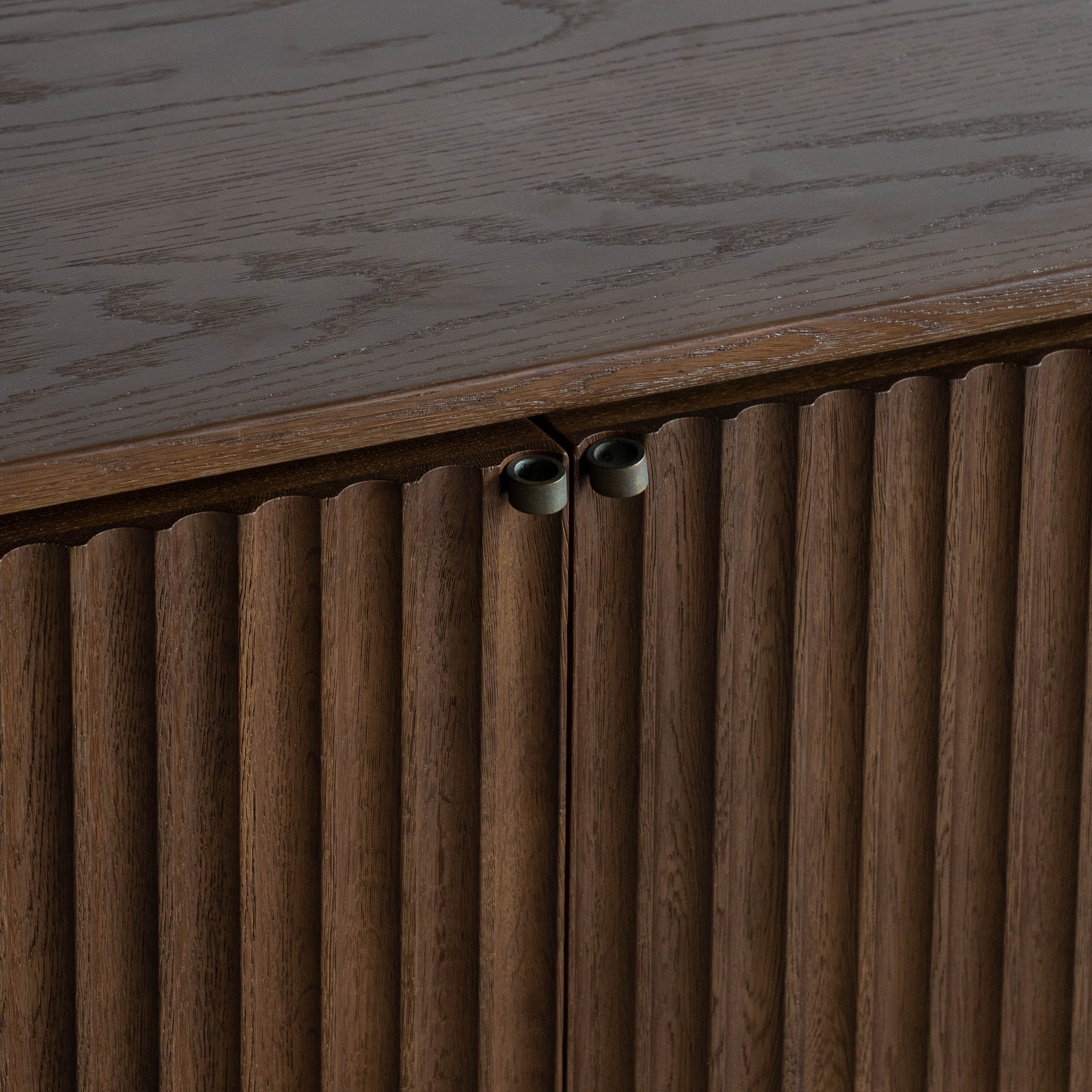 Nawar Fluted Oak Wood TV UNIT - WALNUT