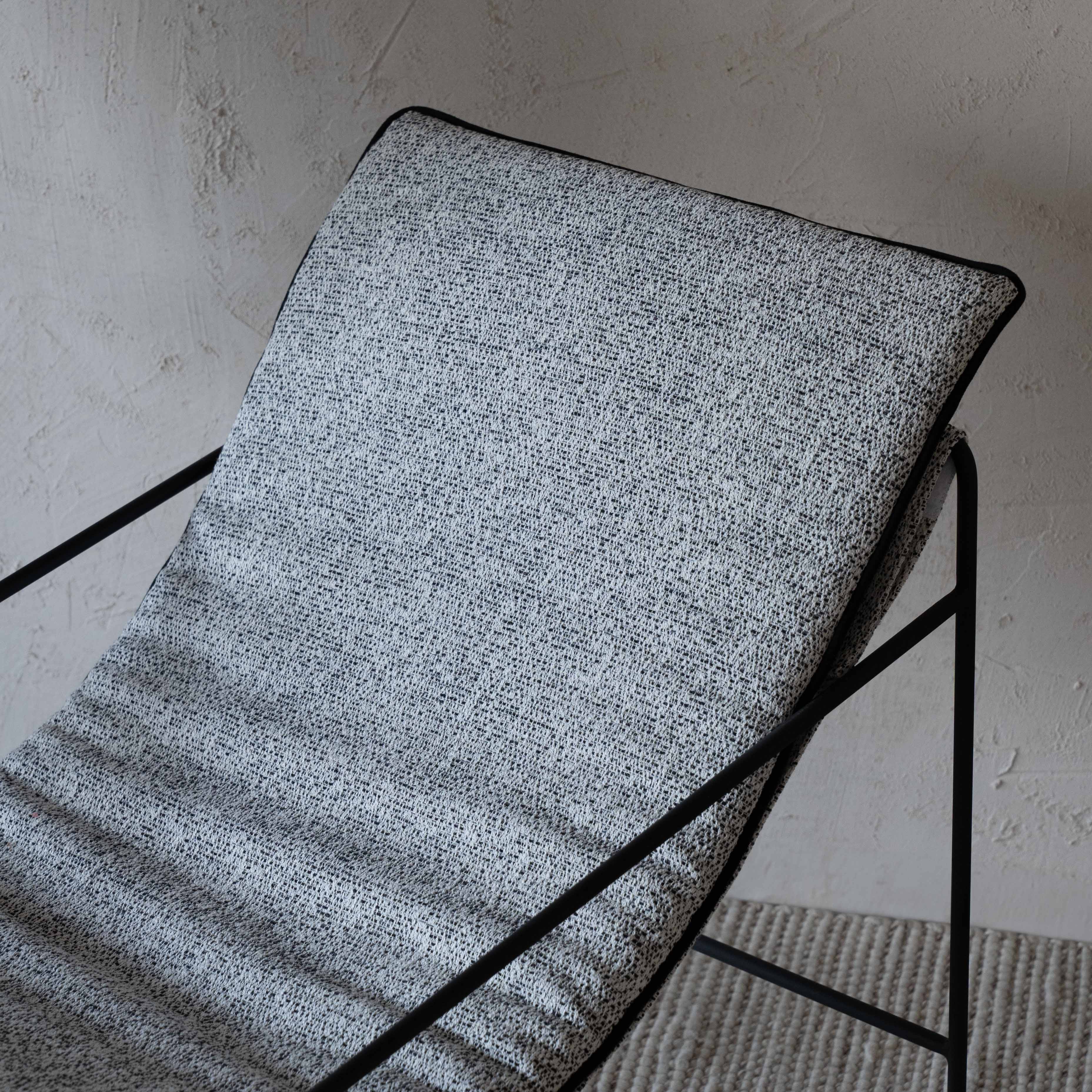 Novato Modern Relax Lounge Chair - Lounge Chair - WS Living Furniture Furniture Store in Dubai