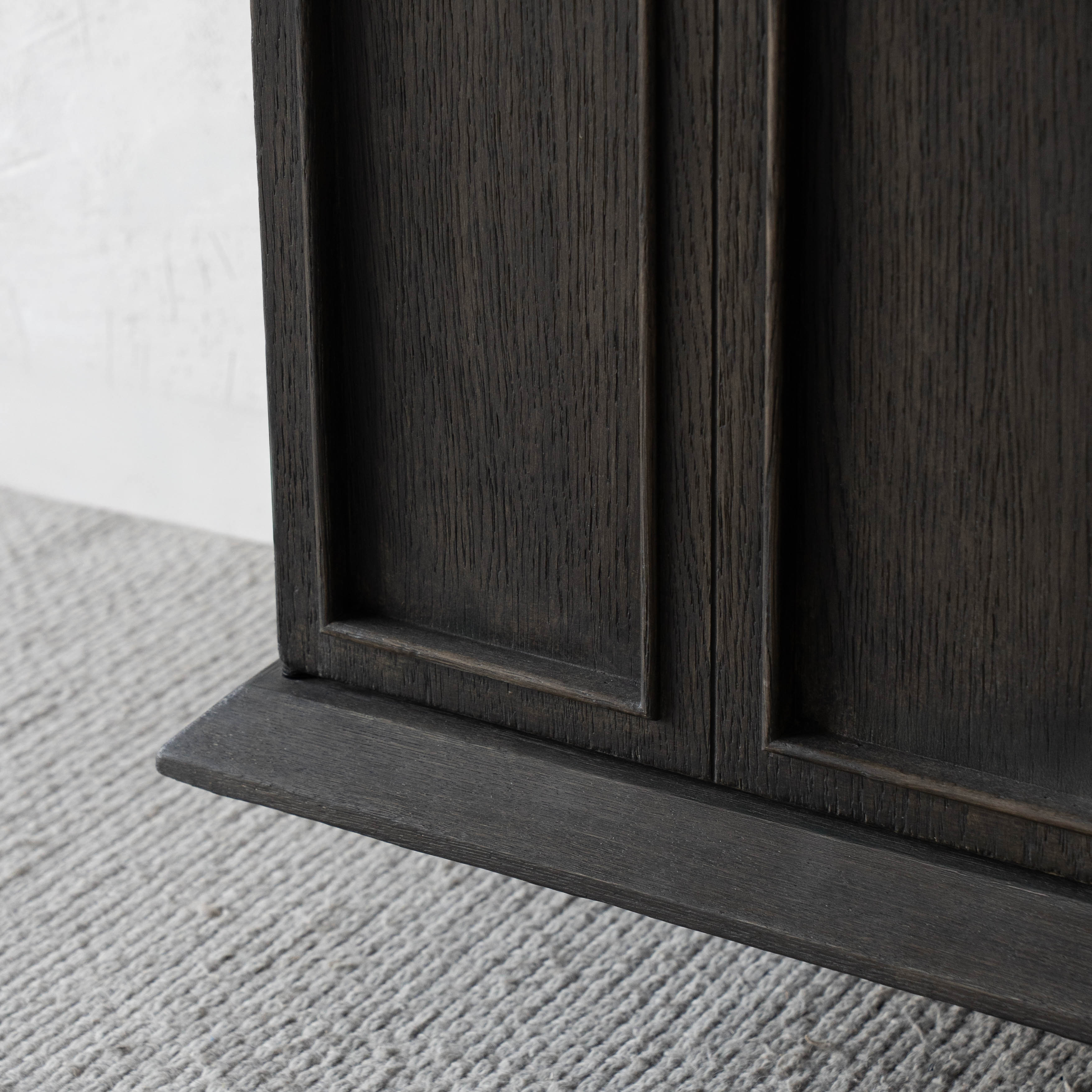 Orion Arch Door Solid Wood Classic Style Sideboard - GO37-A