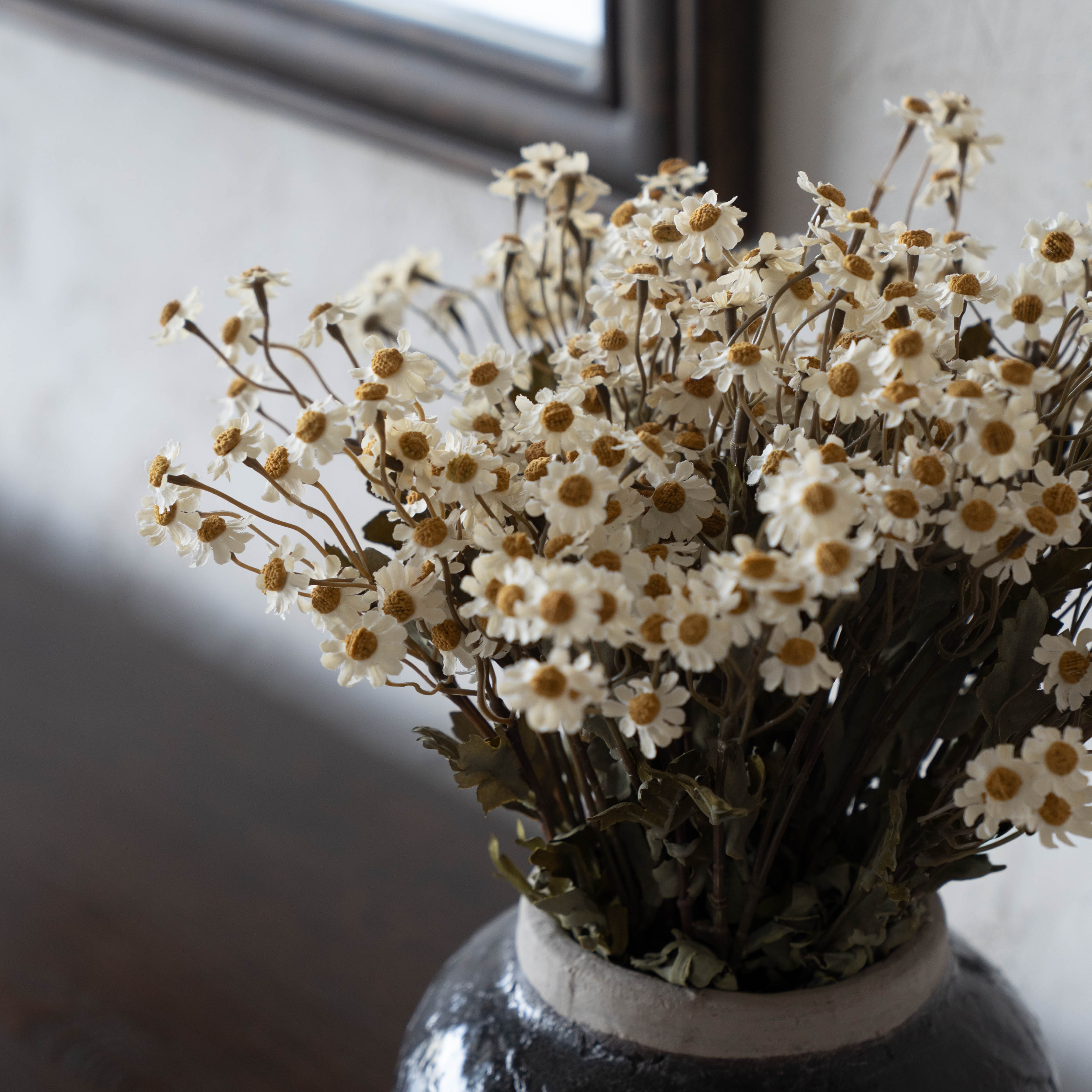 Oxeye Daisy White - Anzac Artificial Flower  (White) - Artificial Flowers - WS Living Furniture  Furniture Store in Dubai