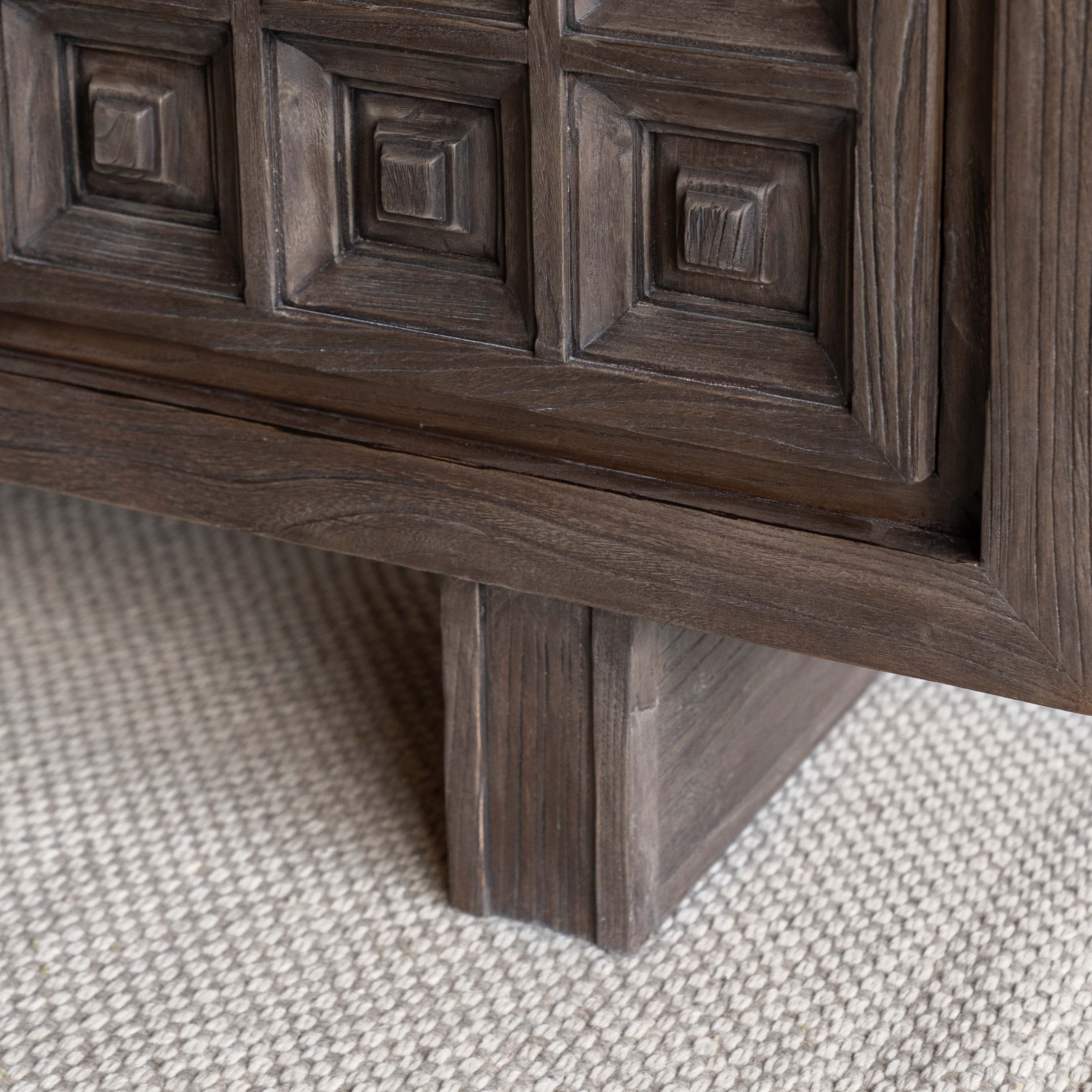 Samuel Antique Style Elm Wood Sideboard