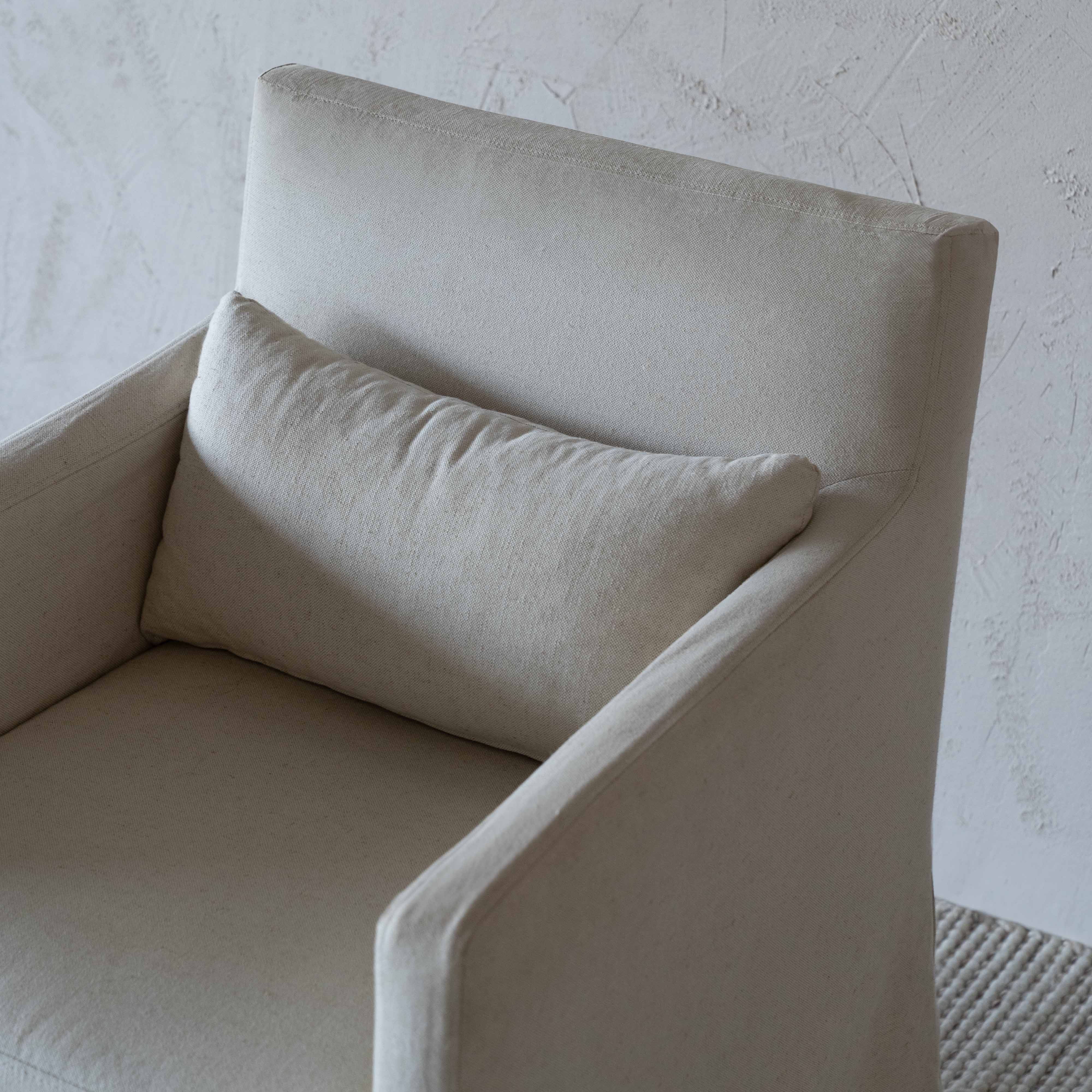 Sculpt Armrest Wood Dining Chair - Dining Chairs - WS Living Furniture Furniture Store in Dubai