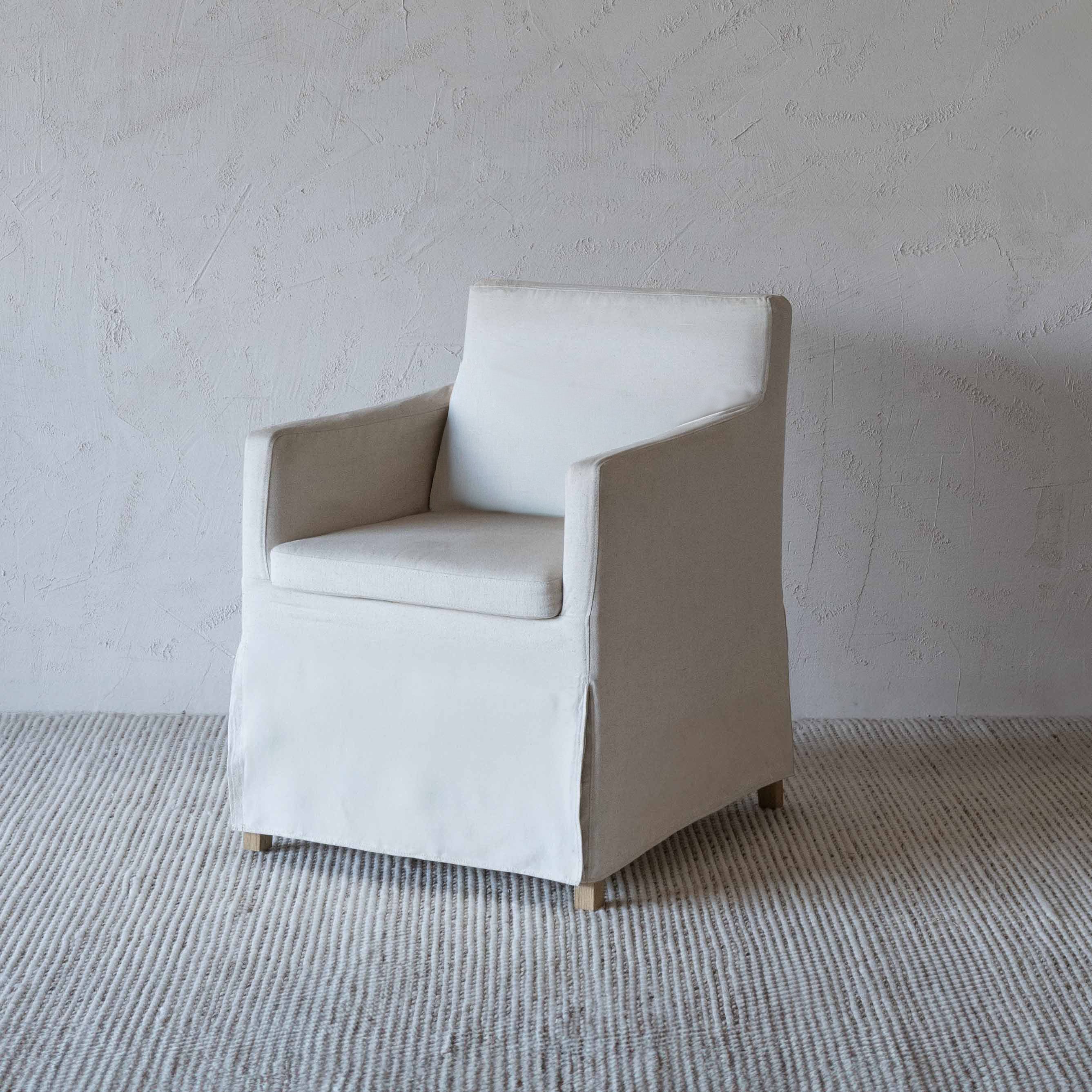 Sculpt Armrest Wood Dining Chair