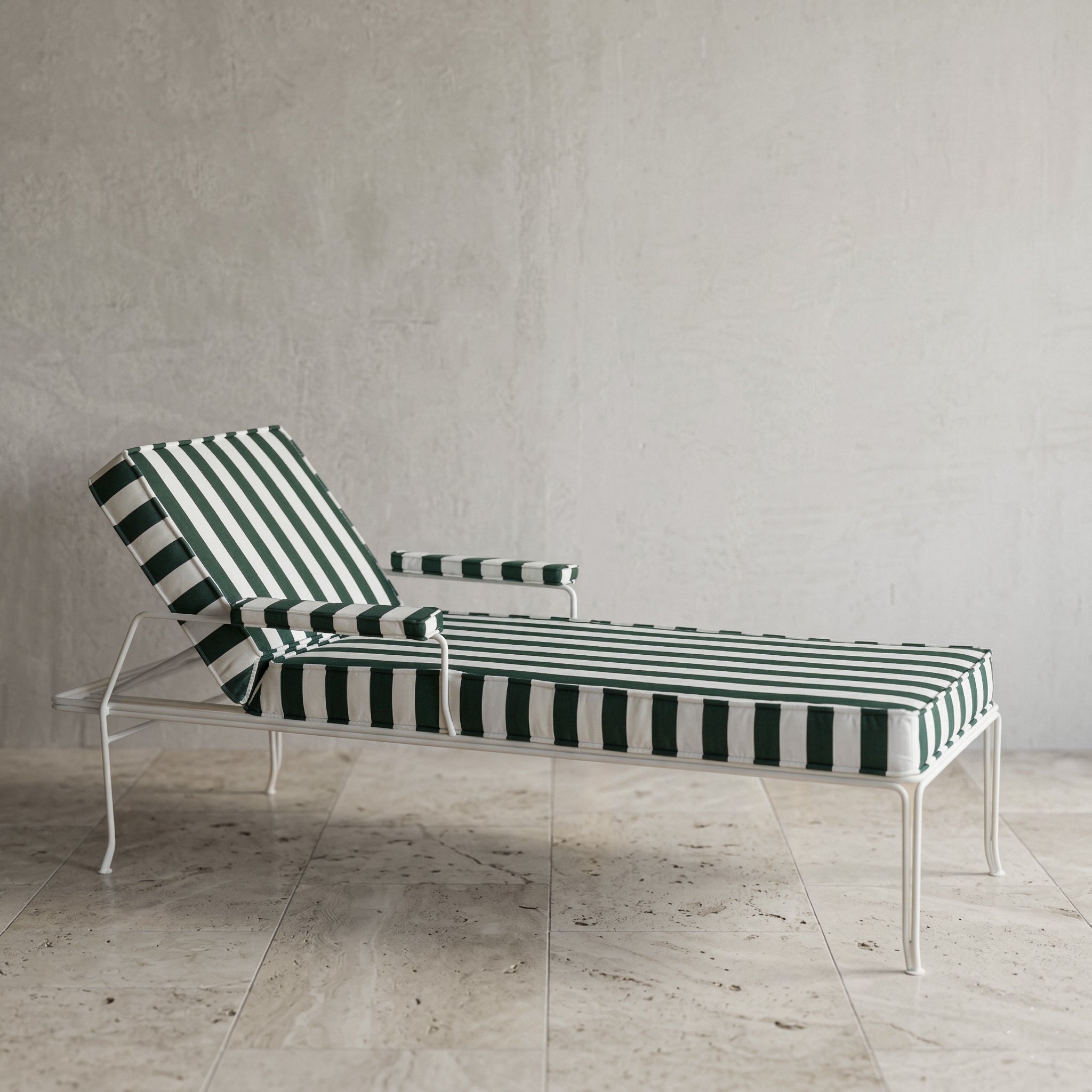 Brooks Stripe Modern Outdoor Sun Lounger Chaise - GREEN