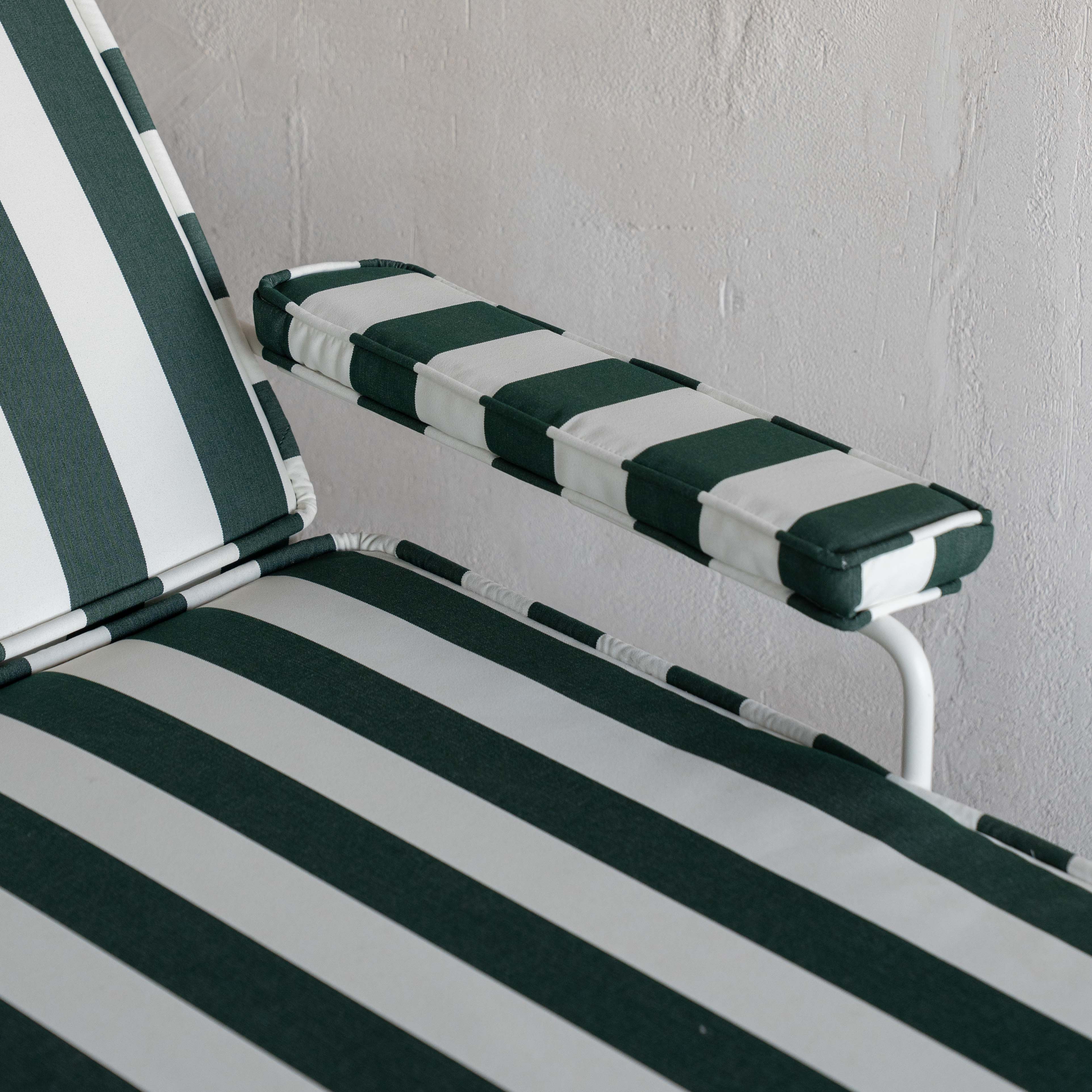 Brooks Stripe Modern Outdoor Sun Lounger Chaise - GREEN