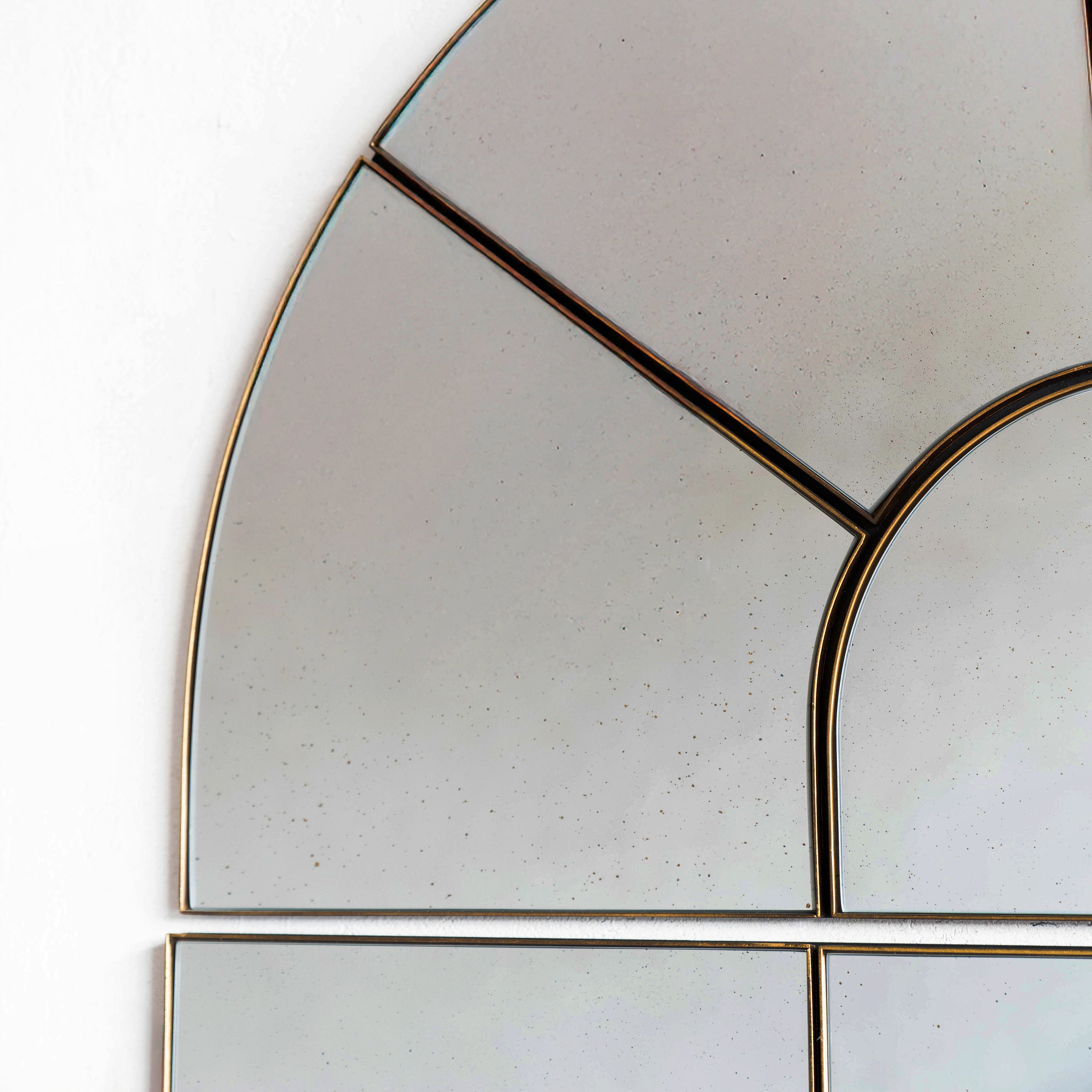 Timberline 3-Panel Arched Vintage Full Length Wall Mirror – GET24511SA - Mirror - WS Living Furniture Furniture Store in Dubai