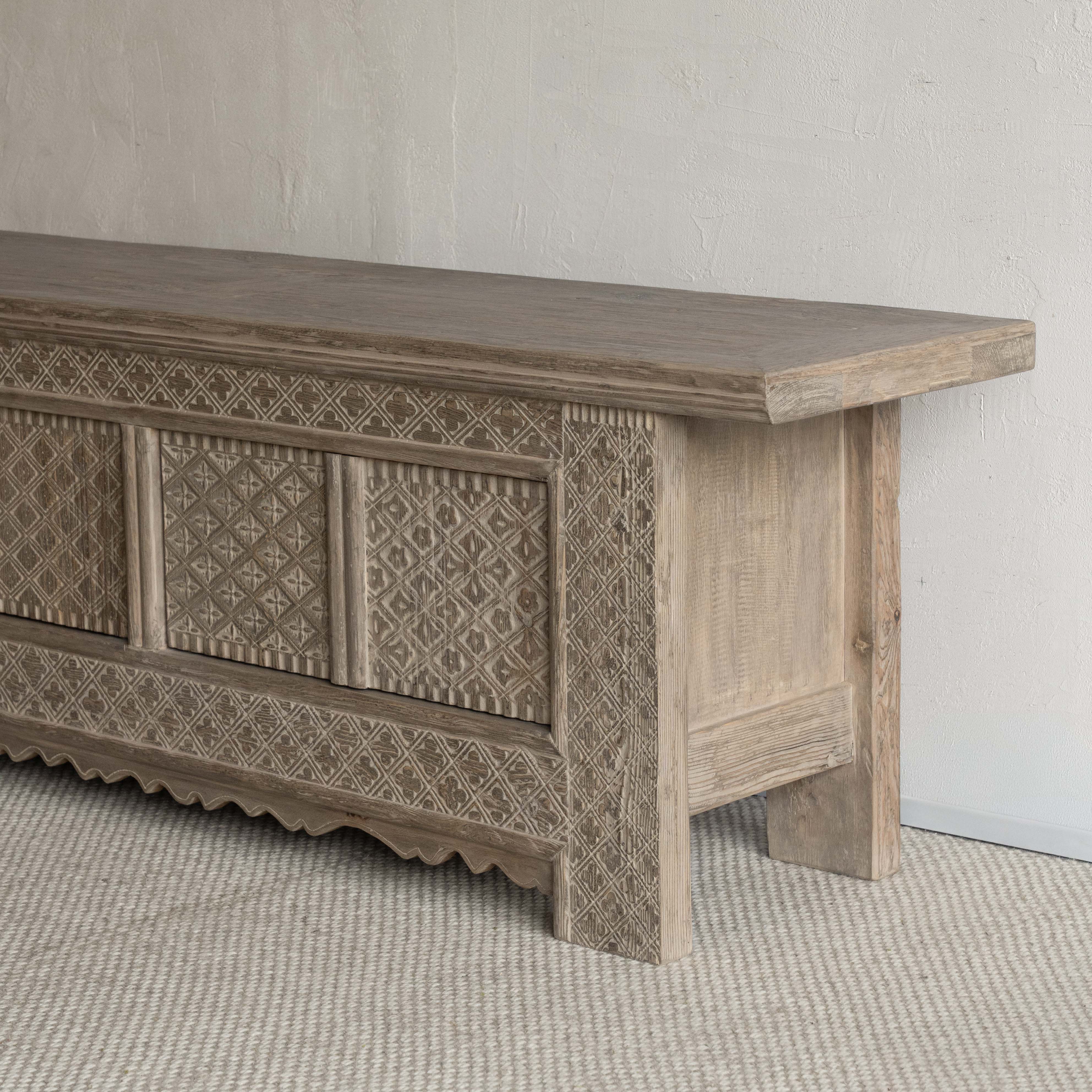 Throne Antique Style Elm Wood TV Unit