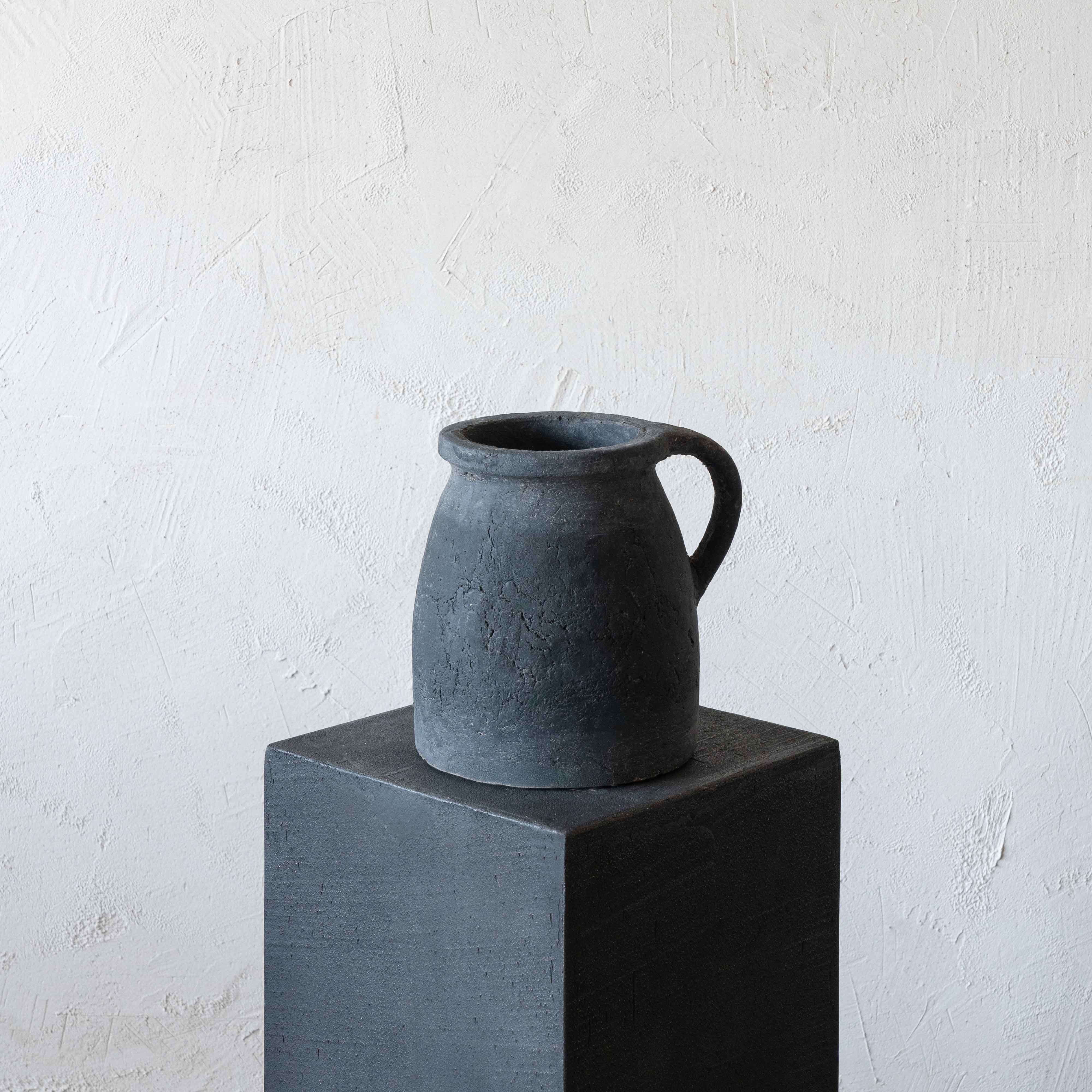 Tines Terracotta Vase With Handle | Flower Pot - Vase - WS Living Furniture Furniture Store in Dubai