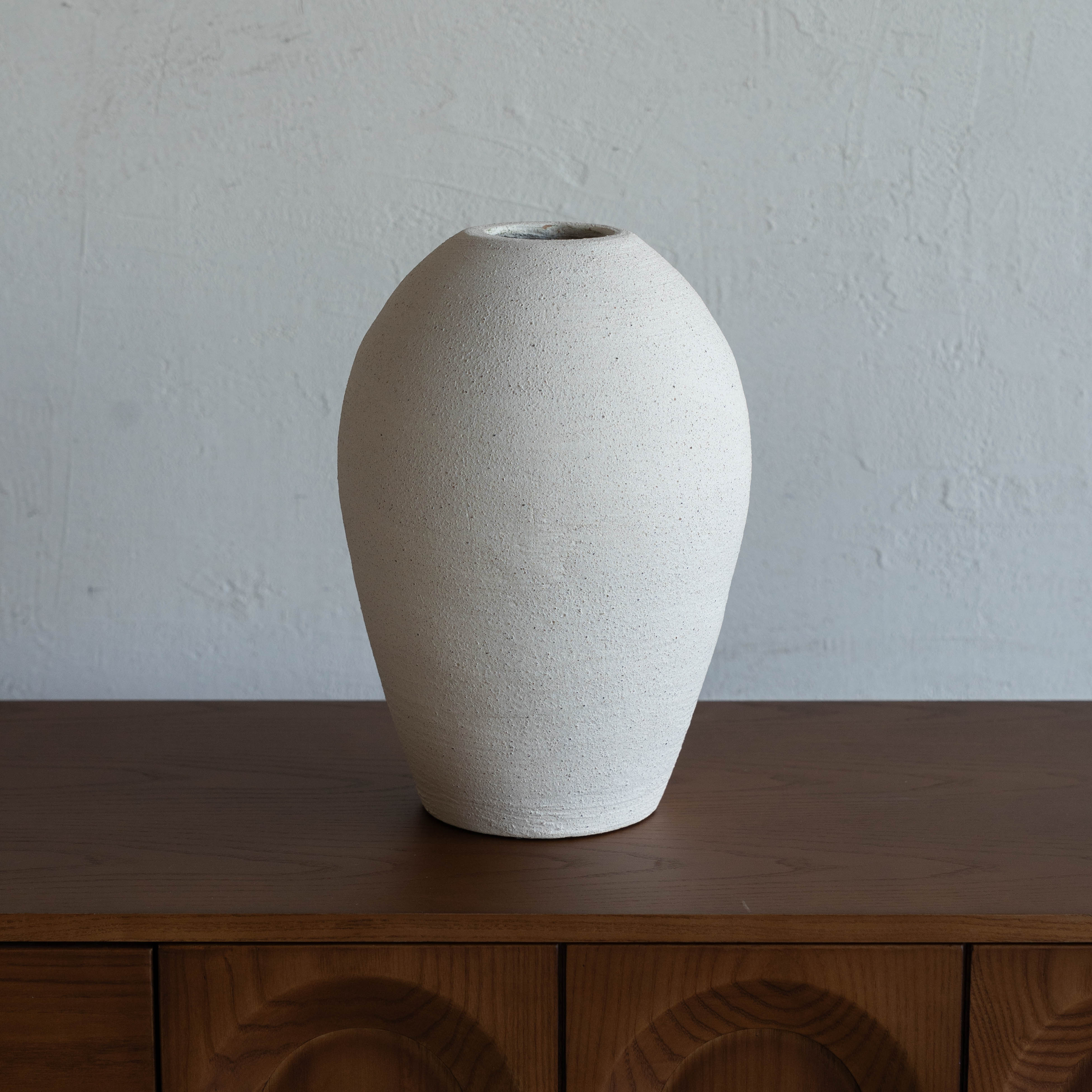 Groundtone White Terracotta Flower Pot | Vase