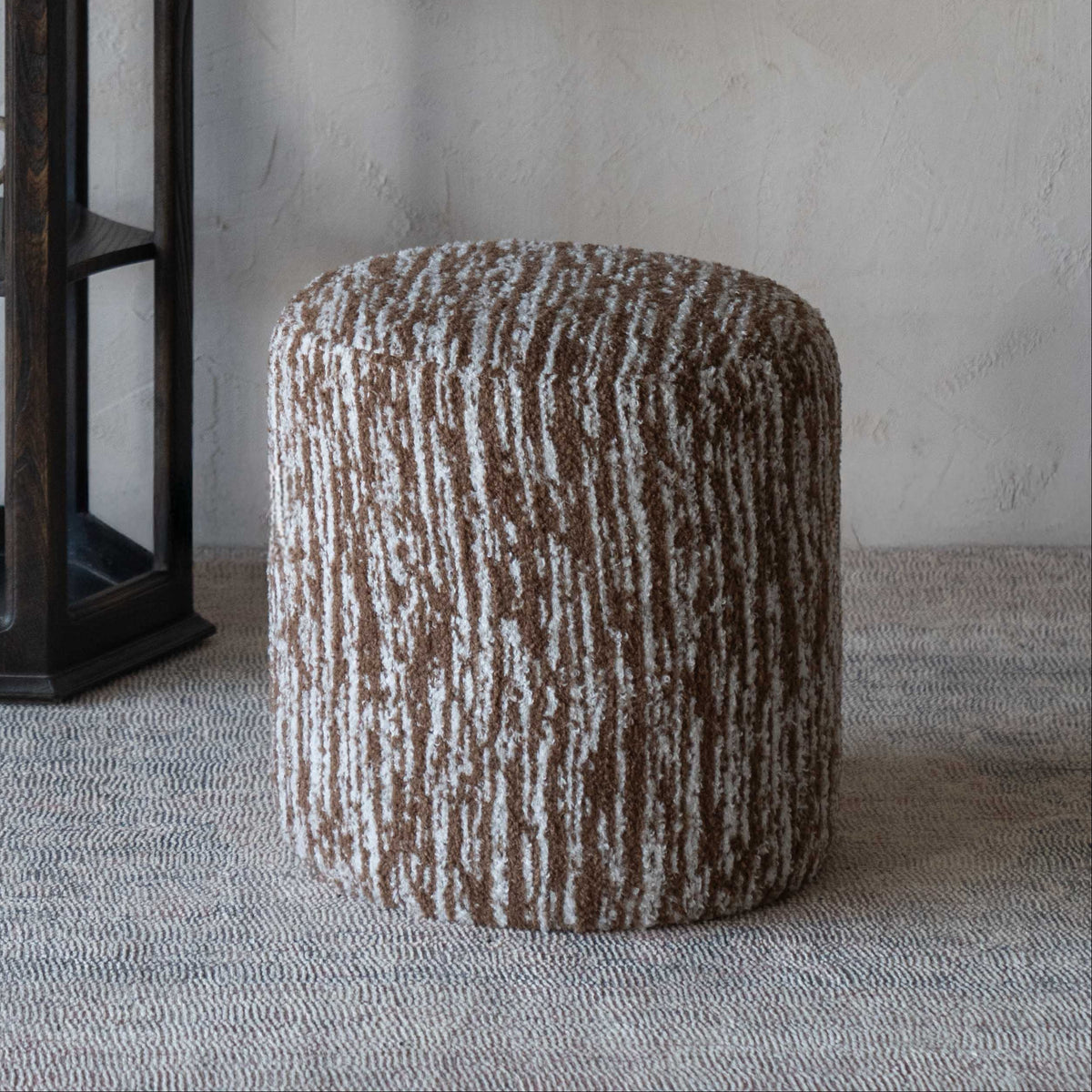 Velare Contour Round Stool | Pouf - Pouf - WS Living Furniture Furniture Store in Dubai